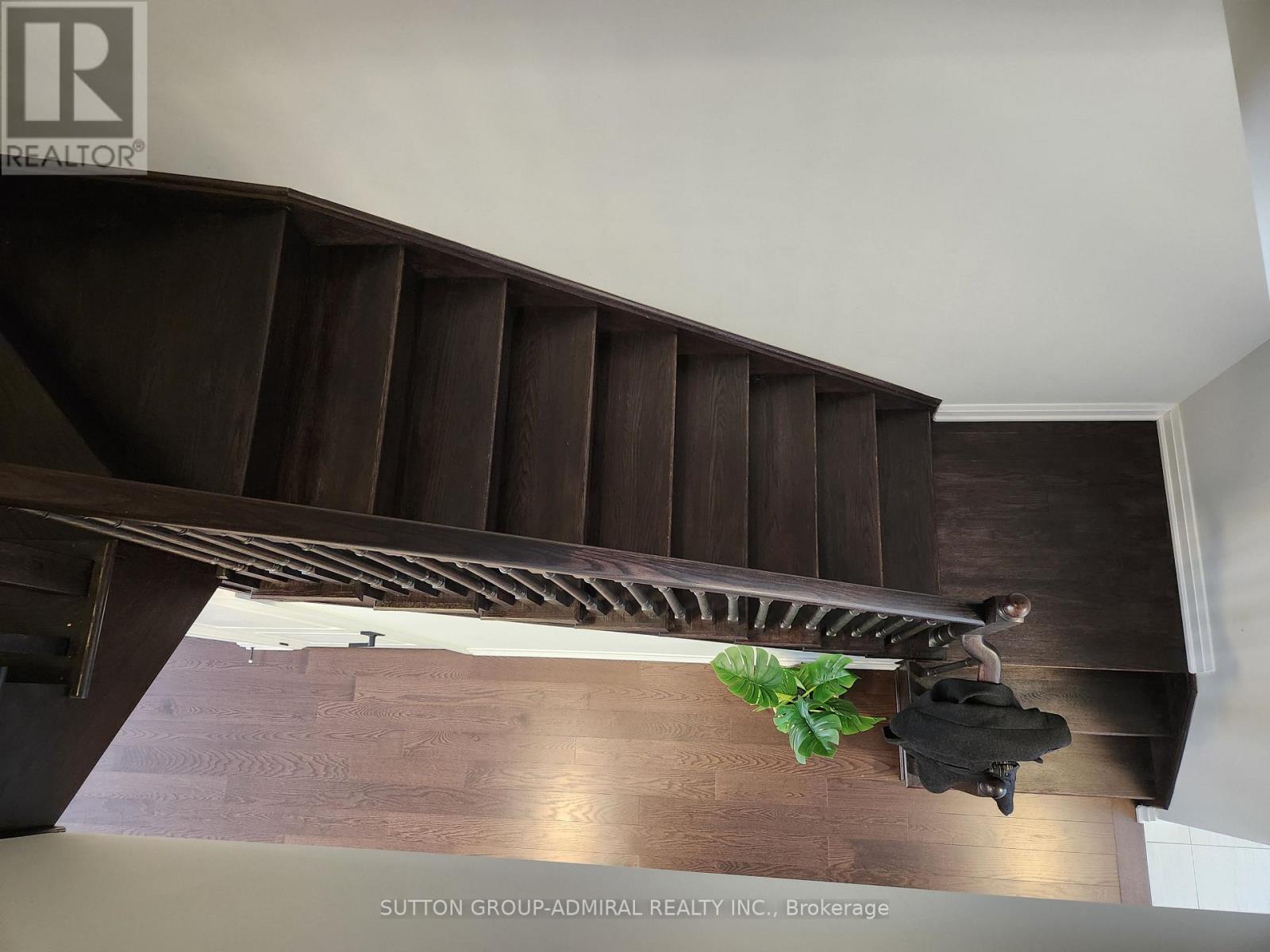 984 Crowsnest Hollow, Pickering, Ontario  L1X 0P4 - Photo 19 - E12849206