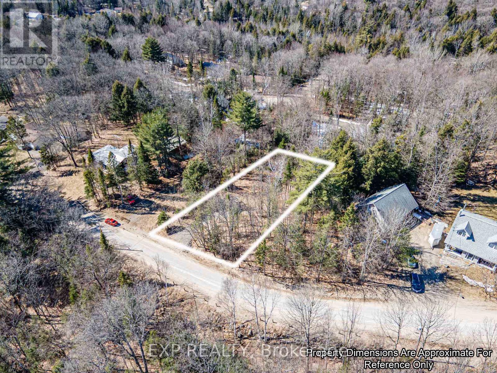 00 Sunnyside Street, Dysart Et Al, Ontario  K0M 1S0 - Photo 3 - X12785038