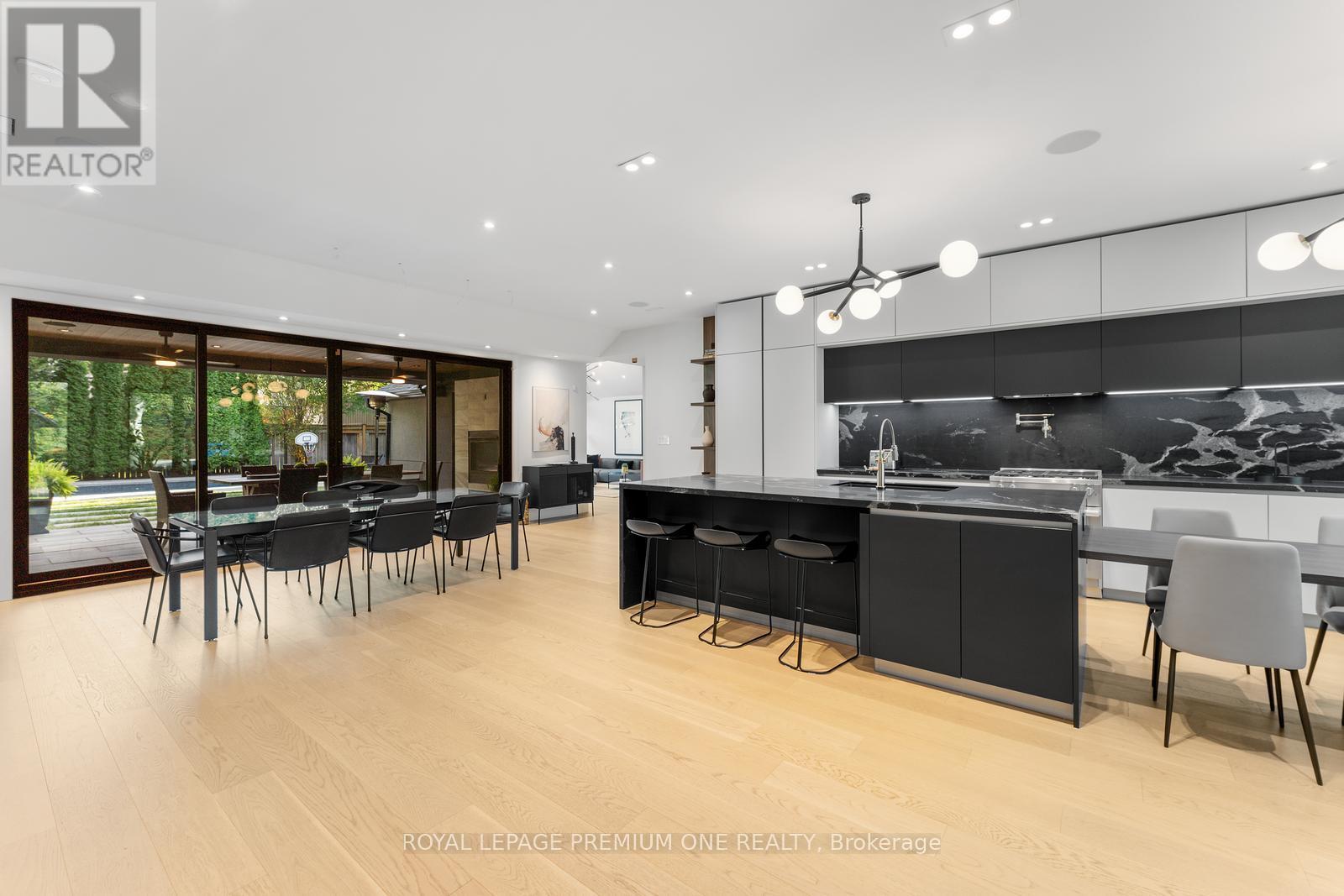 49 Norman Drive, King (King City), Ontario  L7B 1J2 - Photo 15 - N12849098