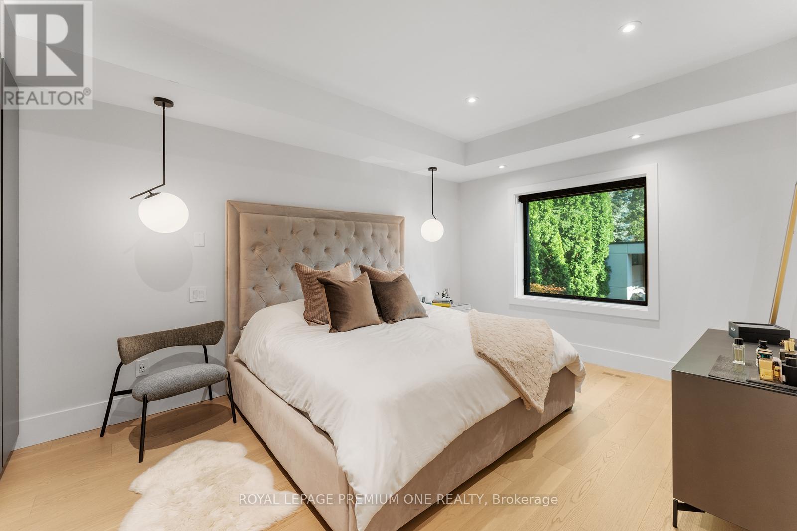 49 Norman Drive, King (King City), Ontario  L7B 1J2 - Photo 29 - N12849098