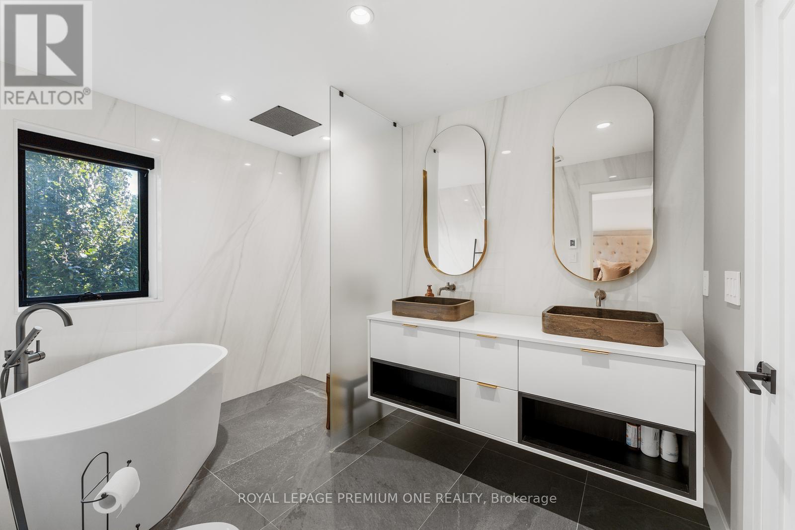 49 Norman Drive, King (King City), Ontario  L7B 1J2 - Photo 30 - N12849098