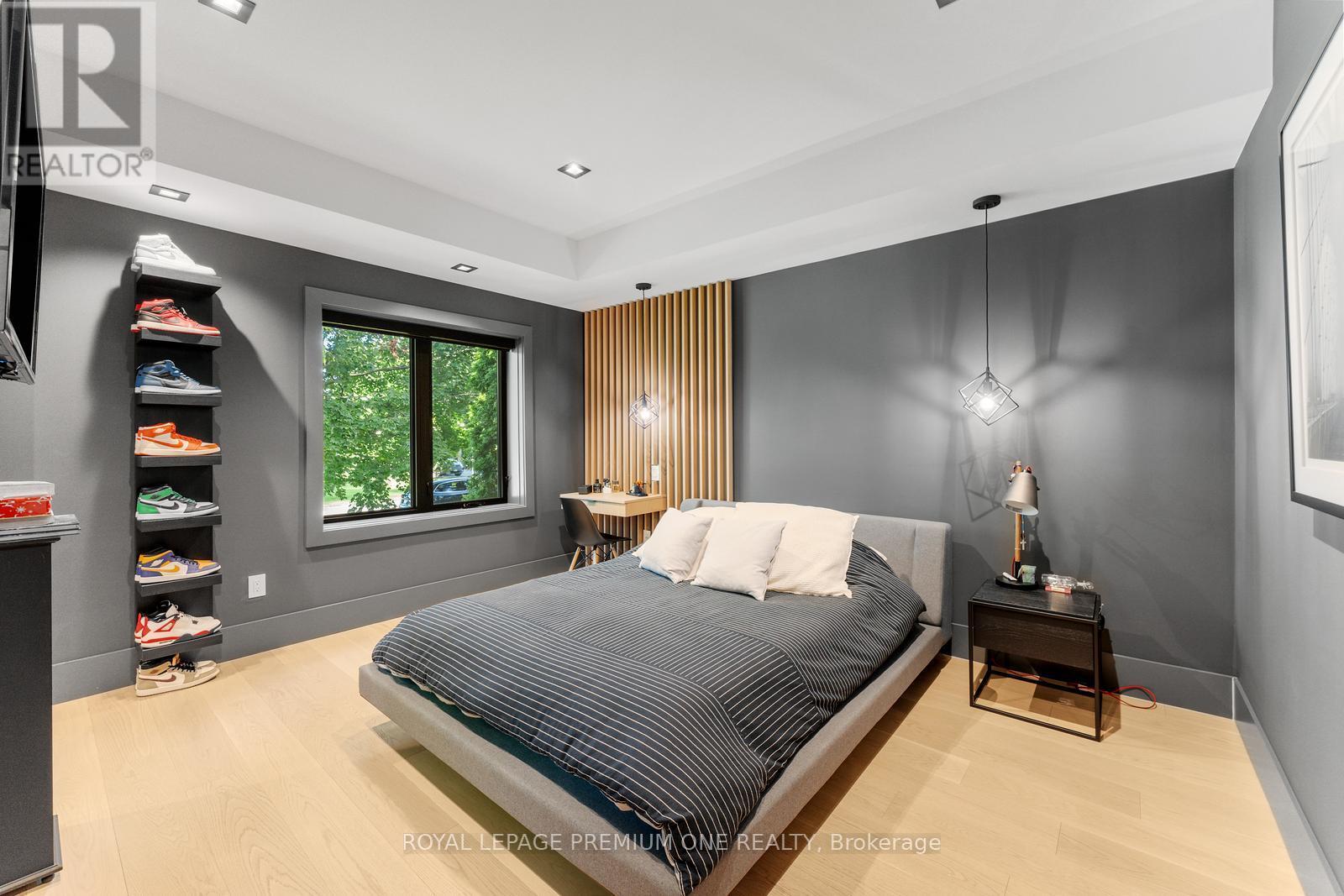 49 Norman Drive, King (King City), Ontario  L7B 1J2 - Photo 32 - N12849098