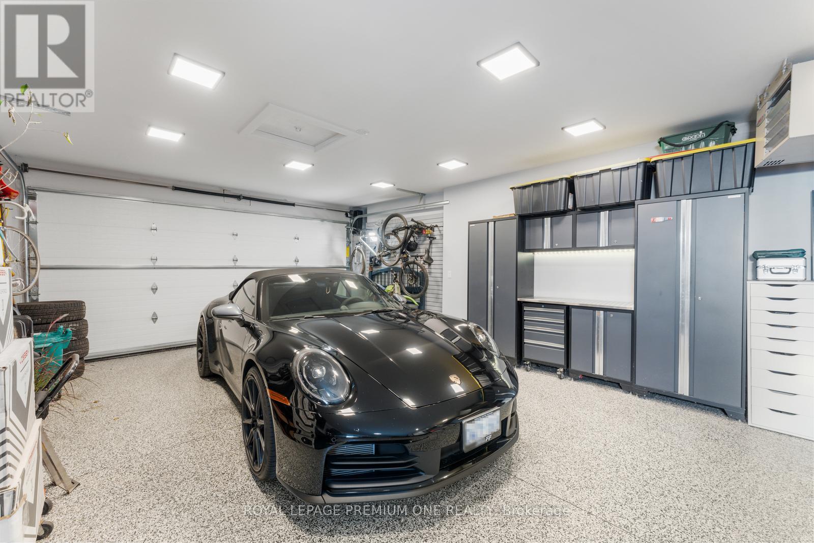 49 Norman Drive, King (King City), Ontario  L7B 1J2 - Photo 39 - N12849098