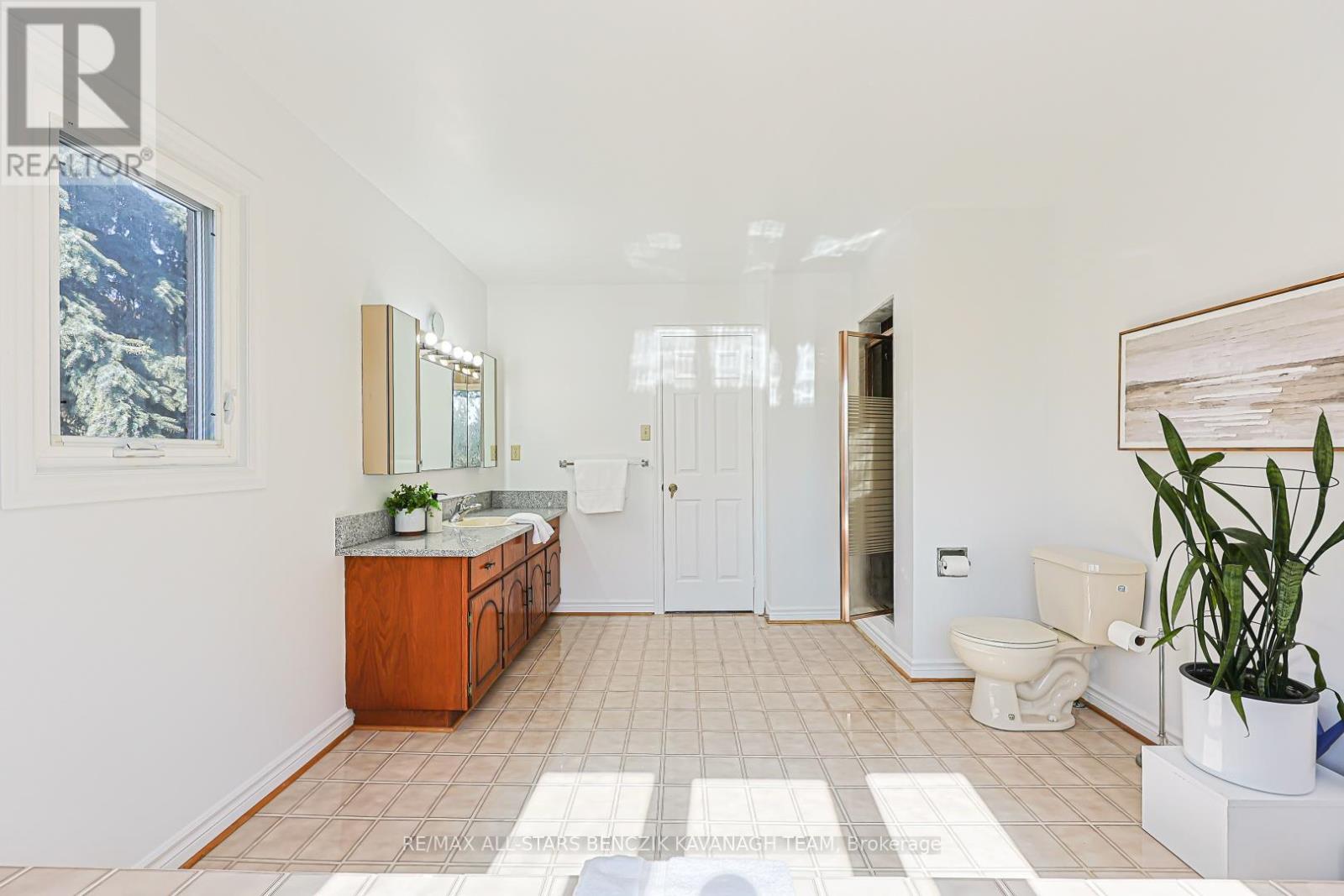 57 Highglen Avenue, Markham, Ontario  L3R 8R1 - Photo 18 - N12849212