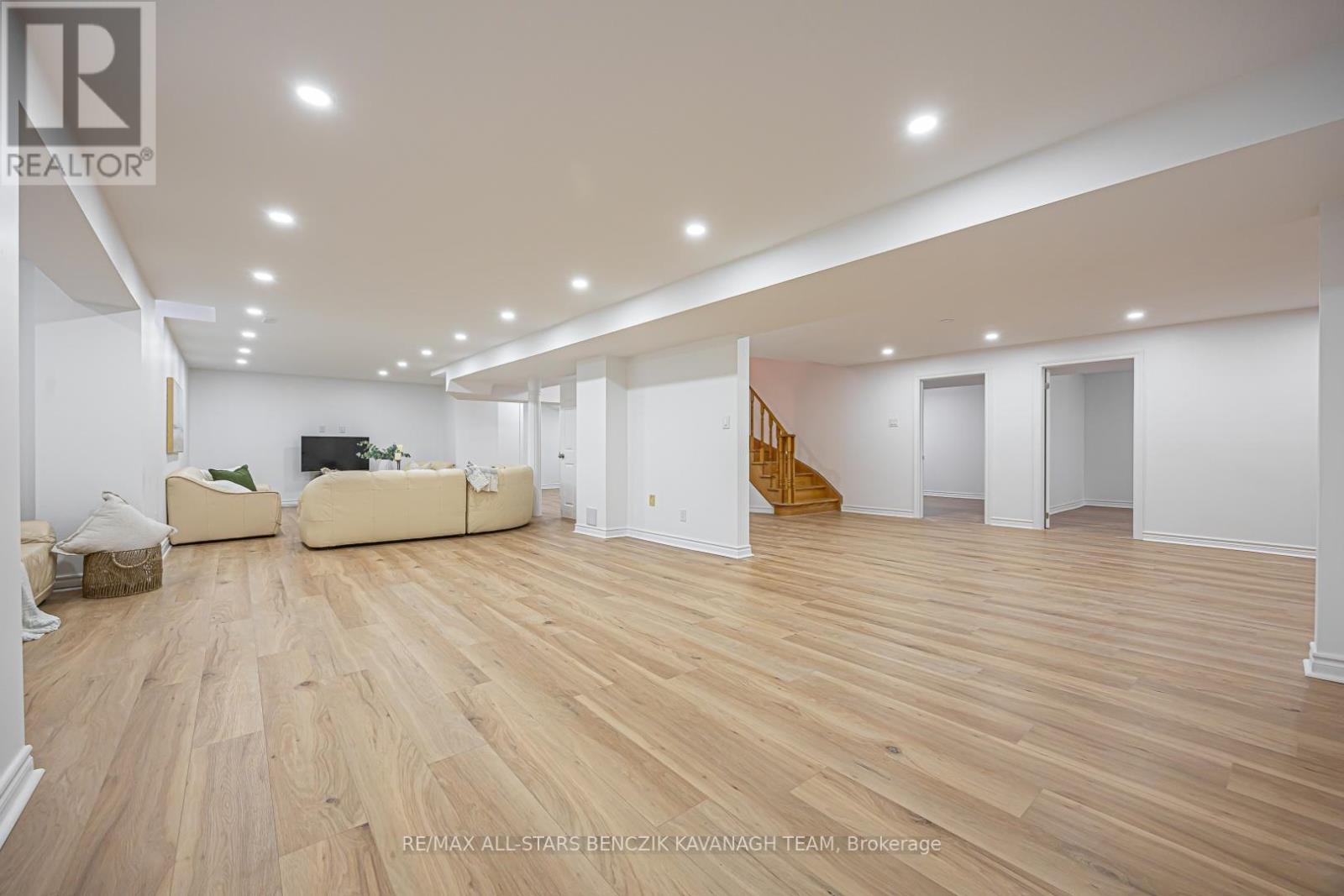 57 Highglen Avenue, Markham, Ontario  L3R 8R1 - Photo 24 - N12849212