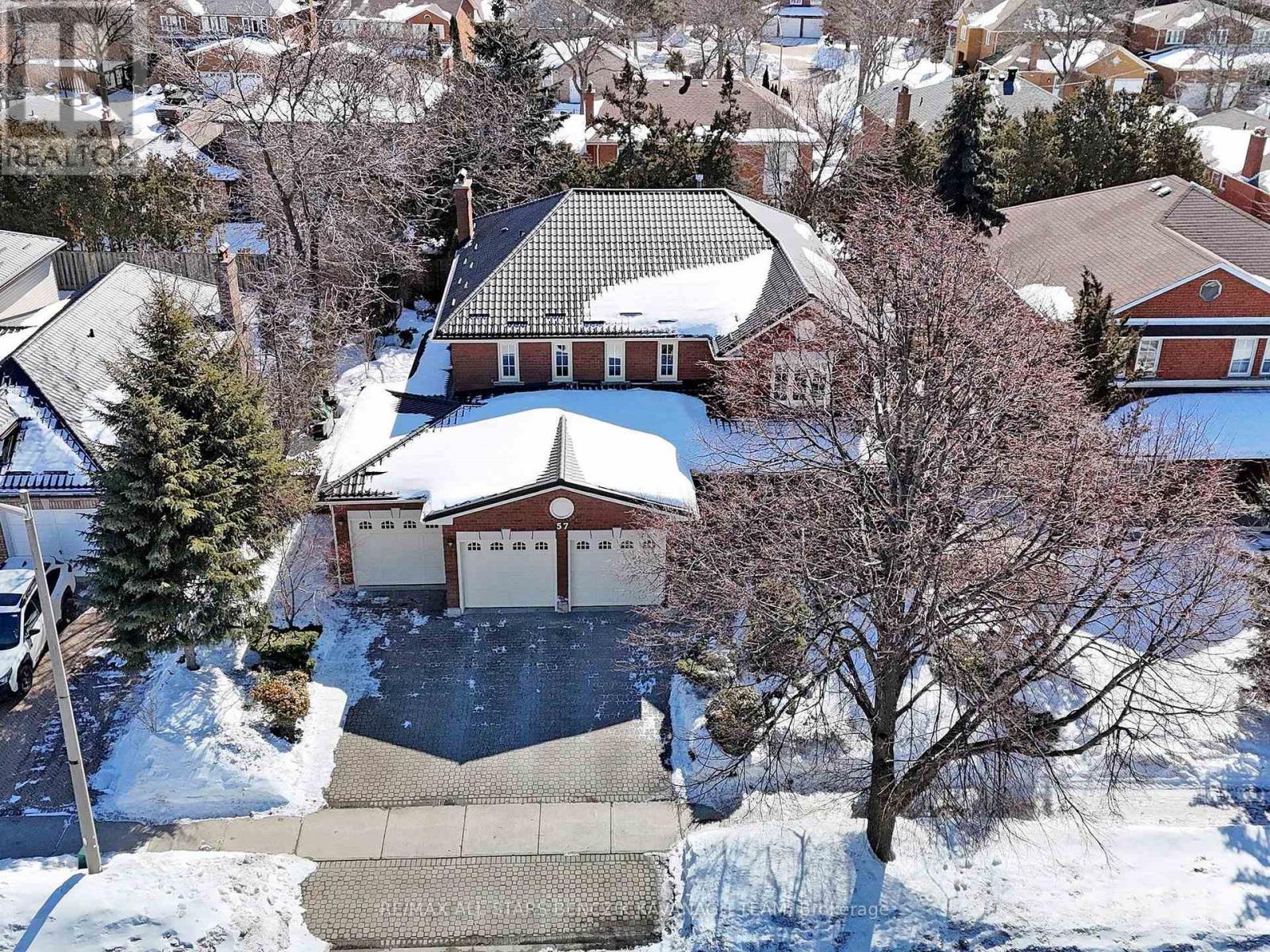 57 Highglen Avenue, Markham, Ontario  L3R 8R1 - Photo 33 - N12849212