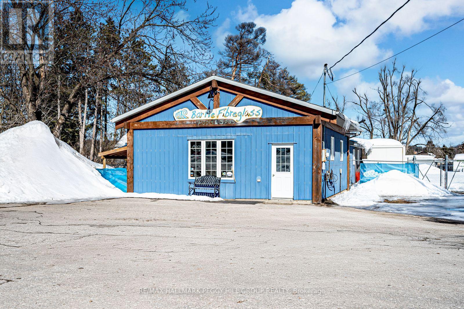 1135 & 1139 Bayfield Street N, Springwater, Ontario  L9X 0N6 - Photo 2 - S12849100