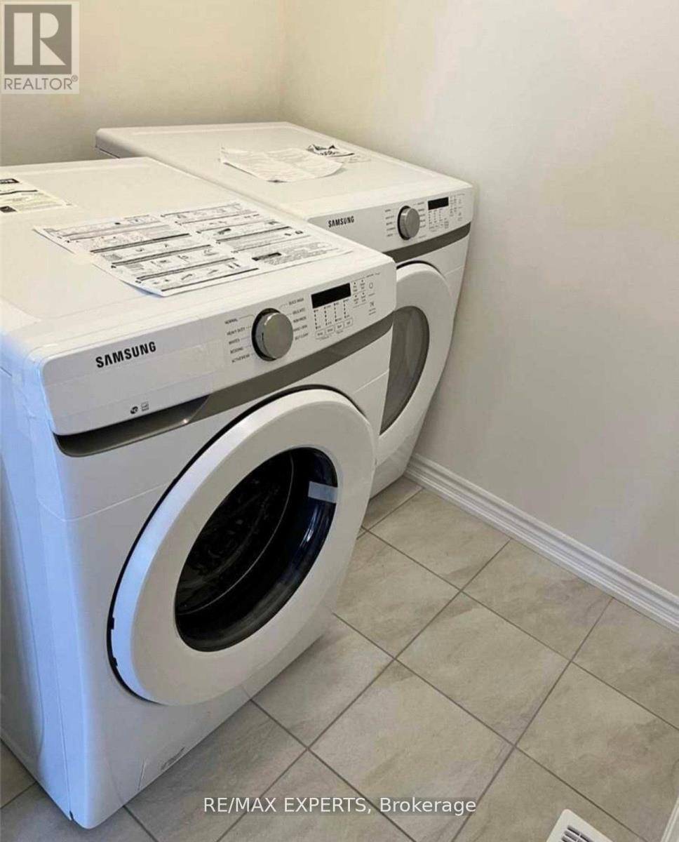 33 Bannister Road, Barrie, Ontario  L9J 0L5 - Photo 14 - S12849220