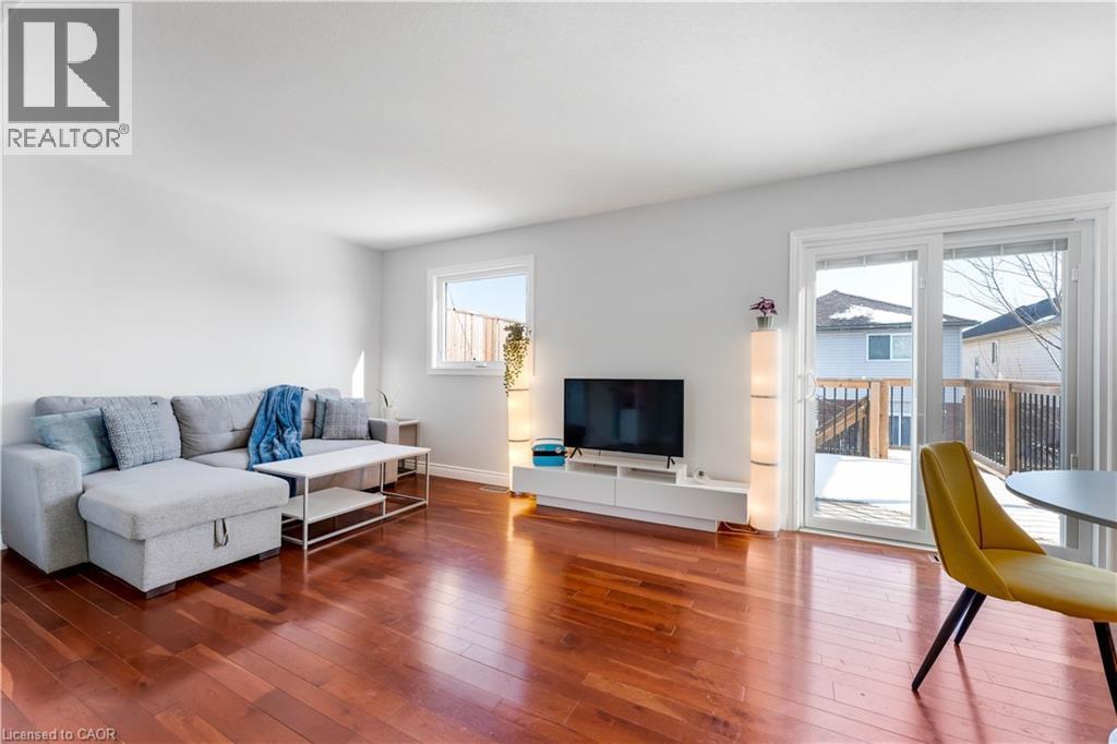 160 Prosperity Drive, Kitchener, Ontario  N2E 4E5 - Photo 11 - 40806401