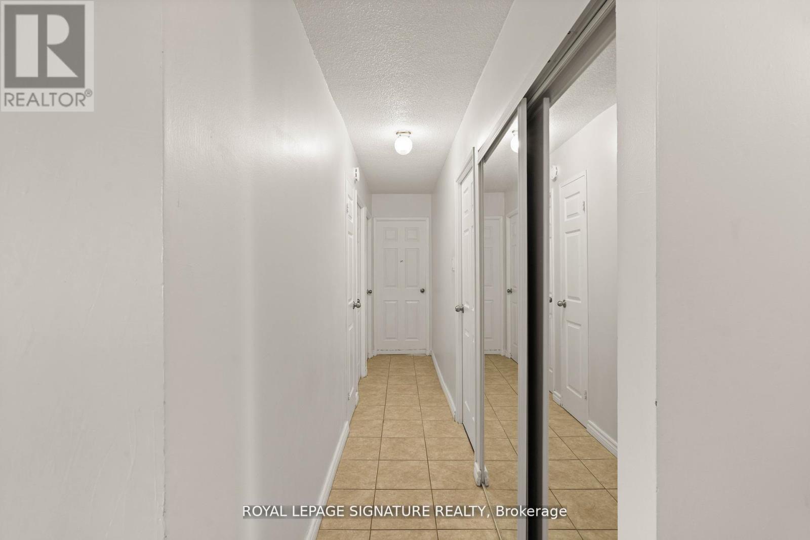 1411 - 40 Panorama Court, Toronto, Ontario  M9V 4M1 - Photo 4 - W12849088