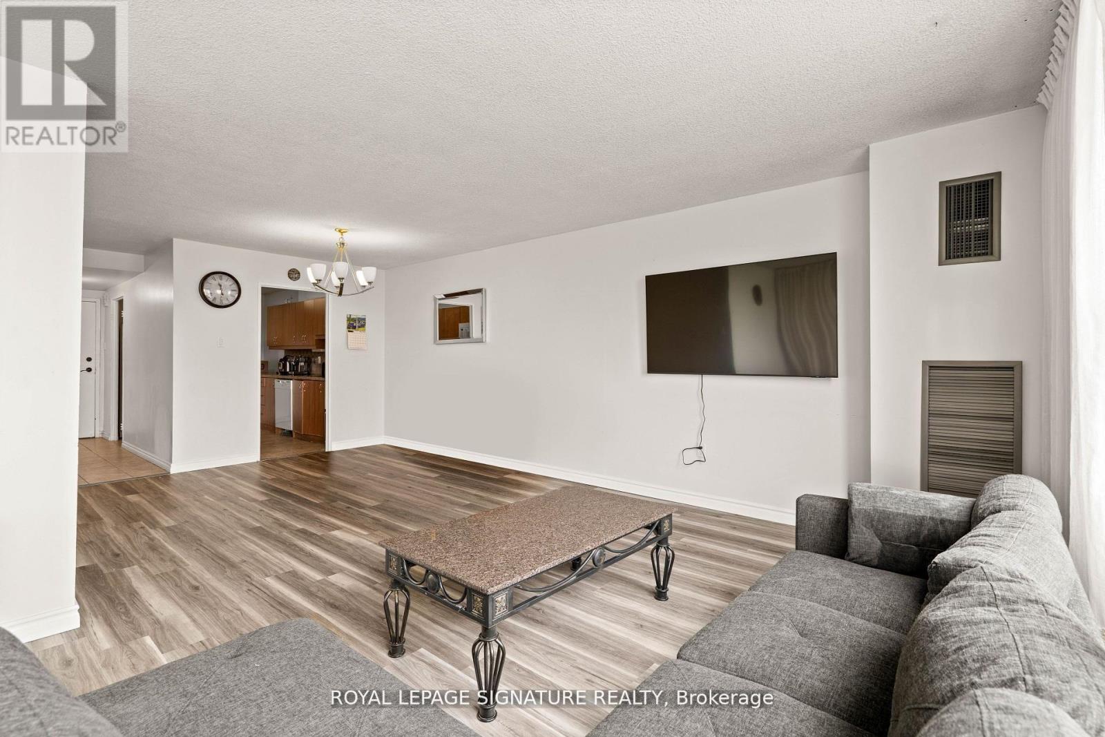 1411 - 40 Panorama Court, Toronto, Ontario  M9V 4M1 - Photo 9 - W12849088