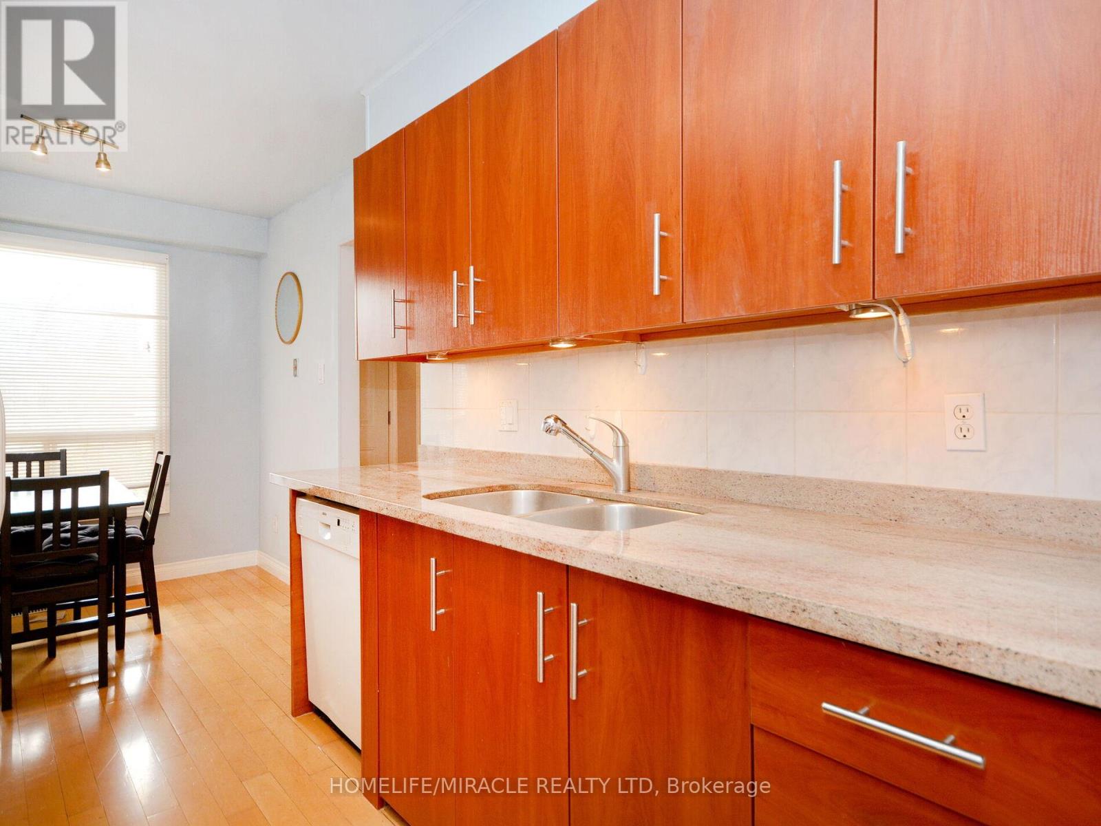 Main - 2335 Council Ring Road, Mississauga, Ontario  L5L 1B9 - Photo 17 - W12849136