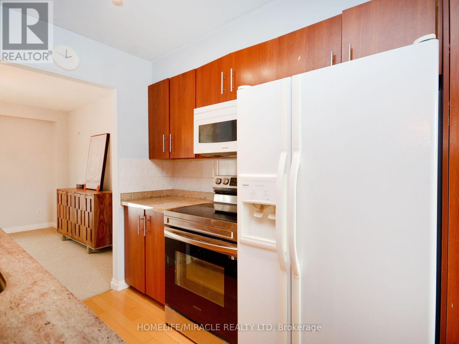 Main - 2335 Council Ring Road, Mississauga, Ontario  L5L 1B9 - Photo 18 - W12849136