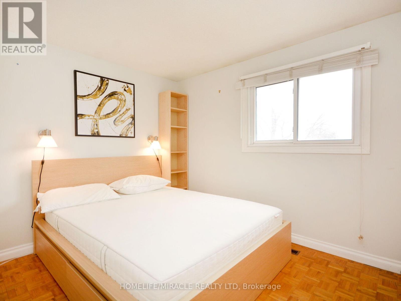 Main - 2335 Council Ring Road, Mississauga, Ontario  L5L 1B9 - Photo 29 - W12849136