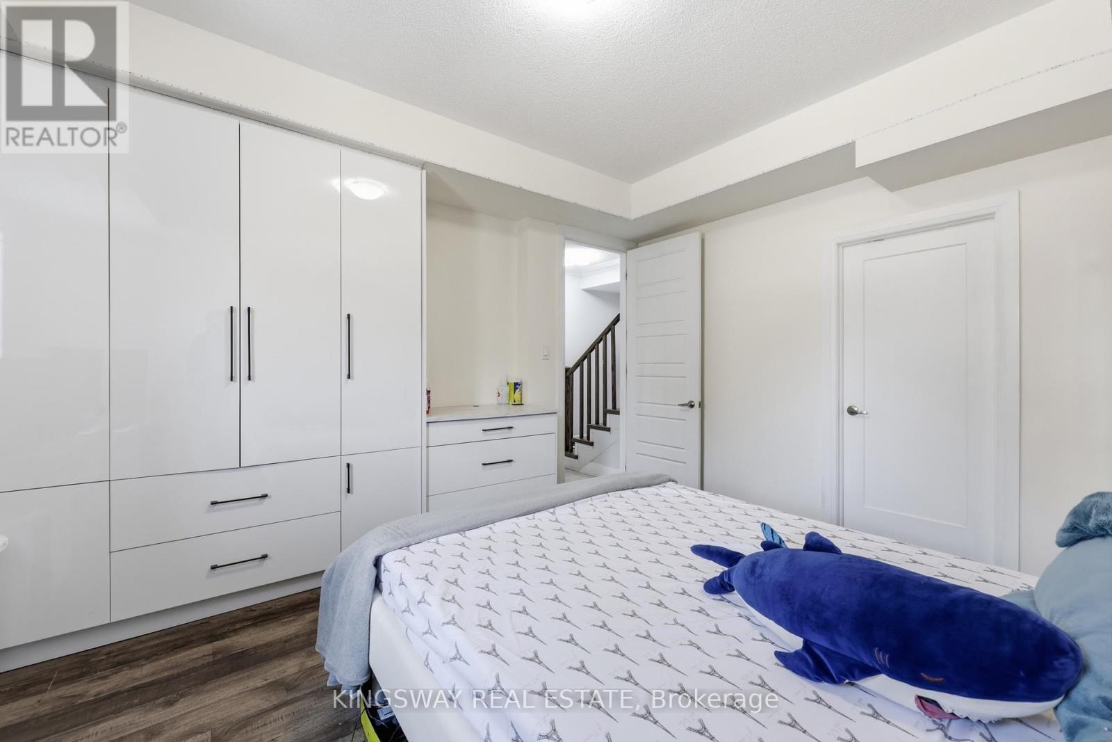 975 Whitlock Avenue, Milton (Cb Cobban), Ontario  L9E 1S9 - Photo 22 - W12849184