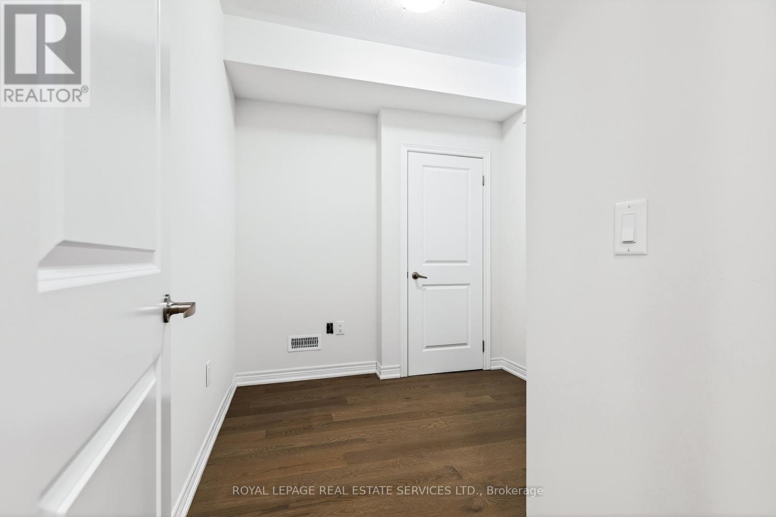 Unit 2 - 3211 Sixth Line, Oakville, Ontario  L6H 0V8 - Photo 29 - W12849188