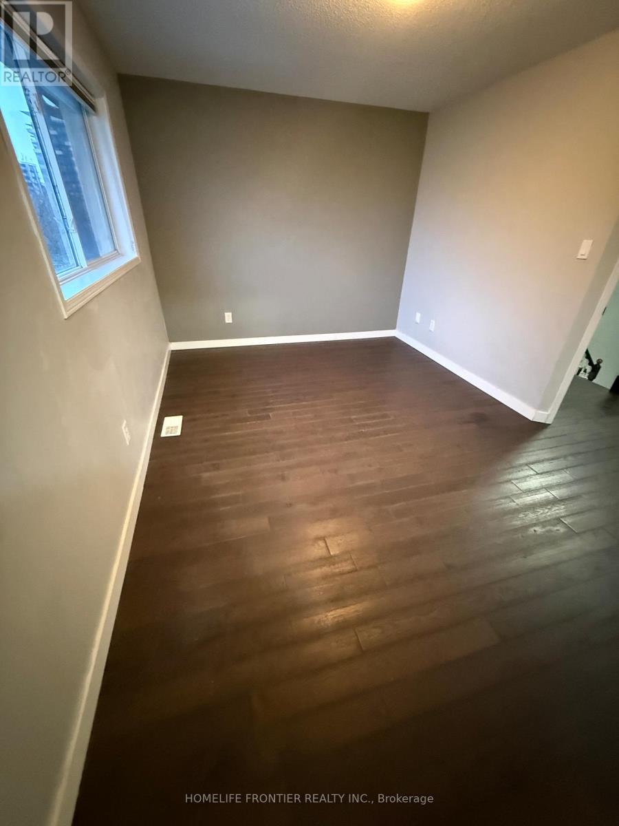 2494 Gill Crescent, Oakville, Ontario  L6H 6P4 - Photo 9 - W12849192