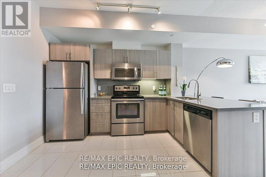 204 - 16 Mcadam Avenue, Toronto, Ontario  M6A 0B9 - Photo 10 - W12849208