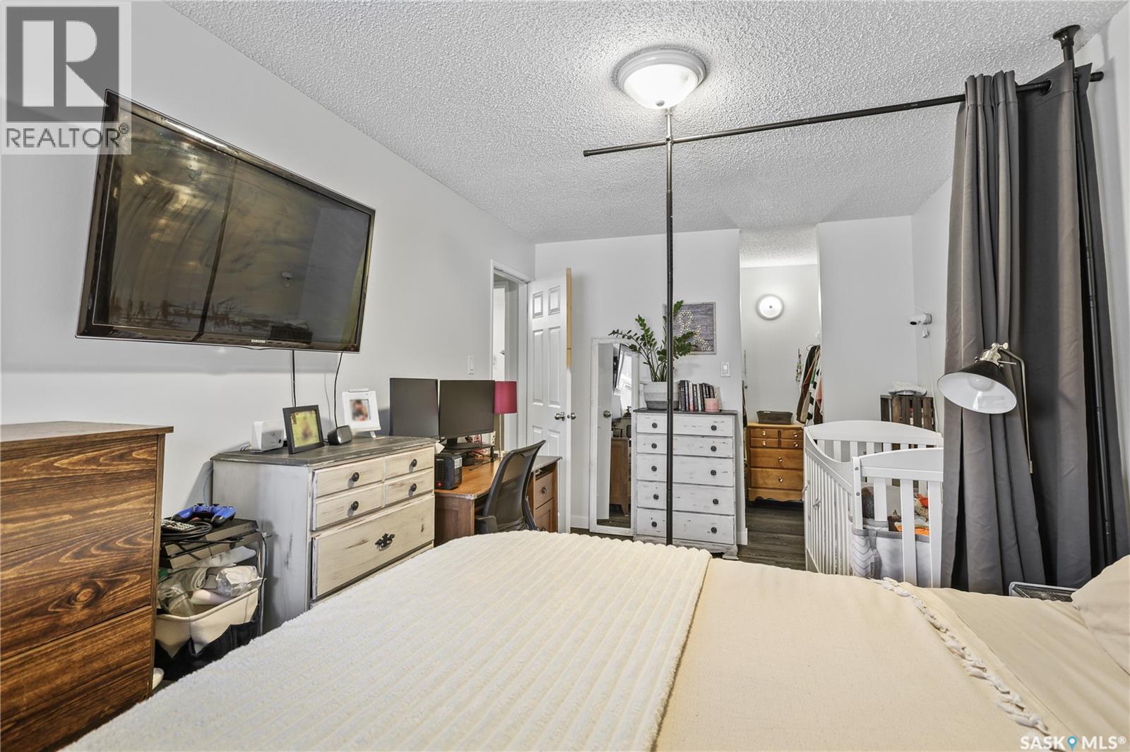 67 Rodenbush Drive, Regina, Saskatchewan  S4R 8C7 - Photo 21 - SK029774