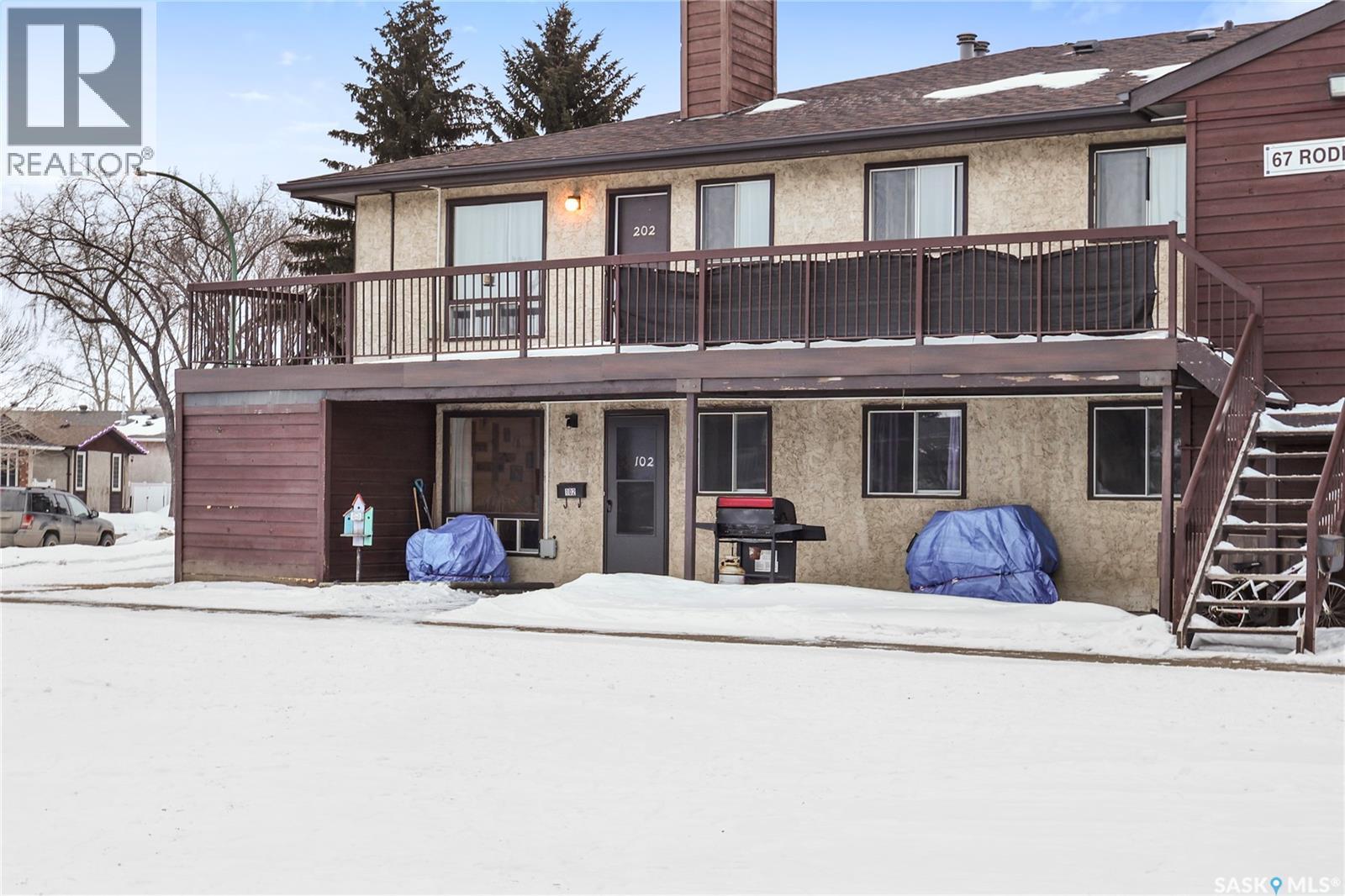 67 Rodenbush Drive, Regina, Saskatchewan  S4R 8C7 - Photo 4 - SK029774