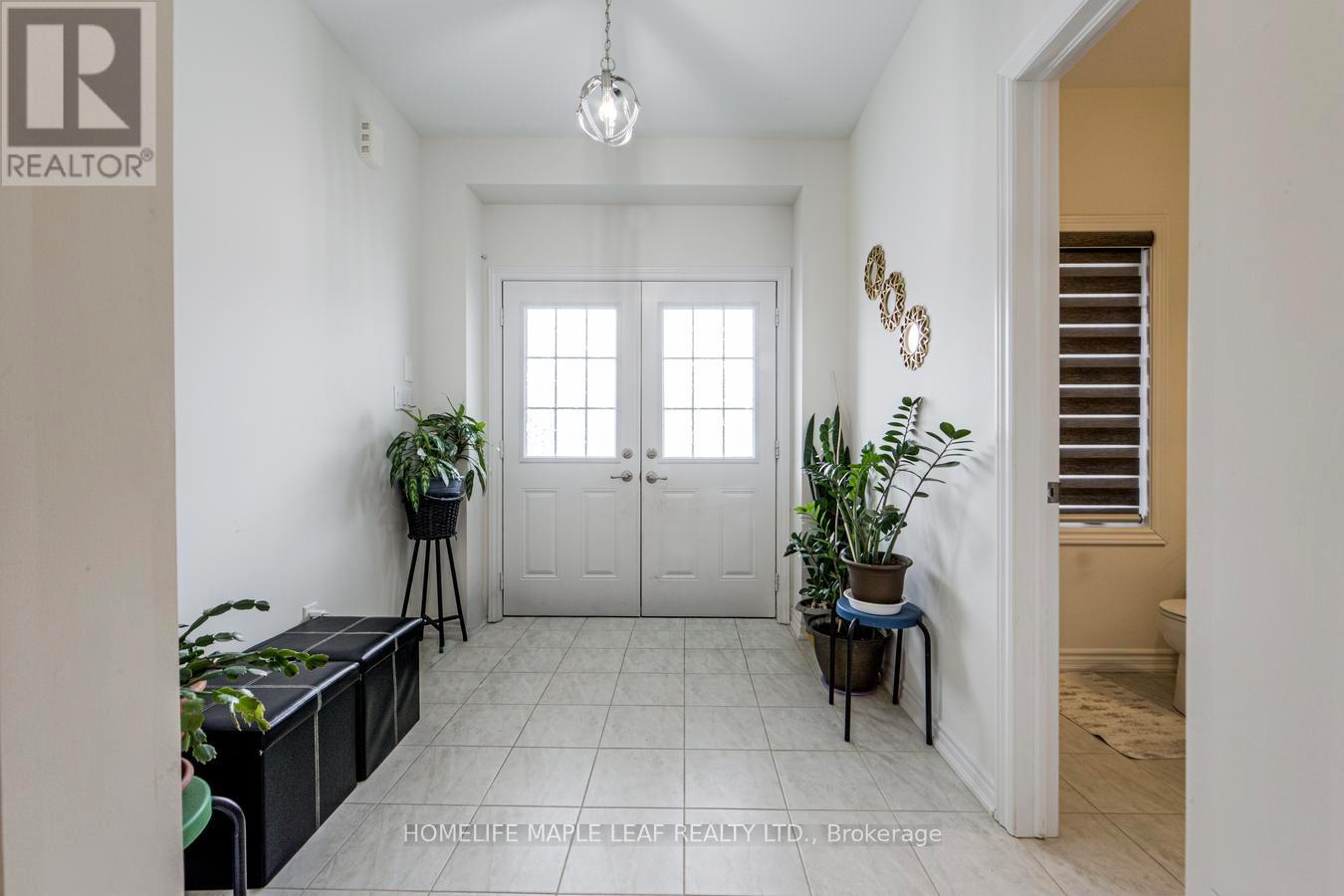 55 Scenic Ridge Gate, Brant, Ontario  N3L 0K4 - Photo 4 - X12849162