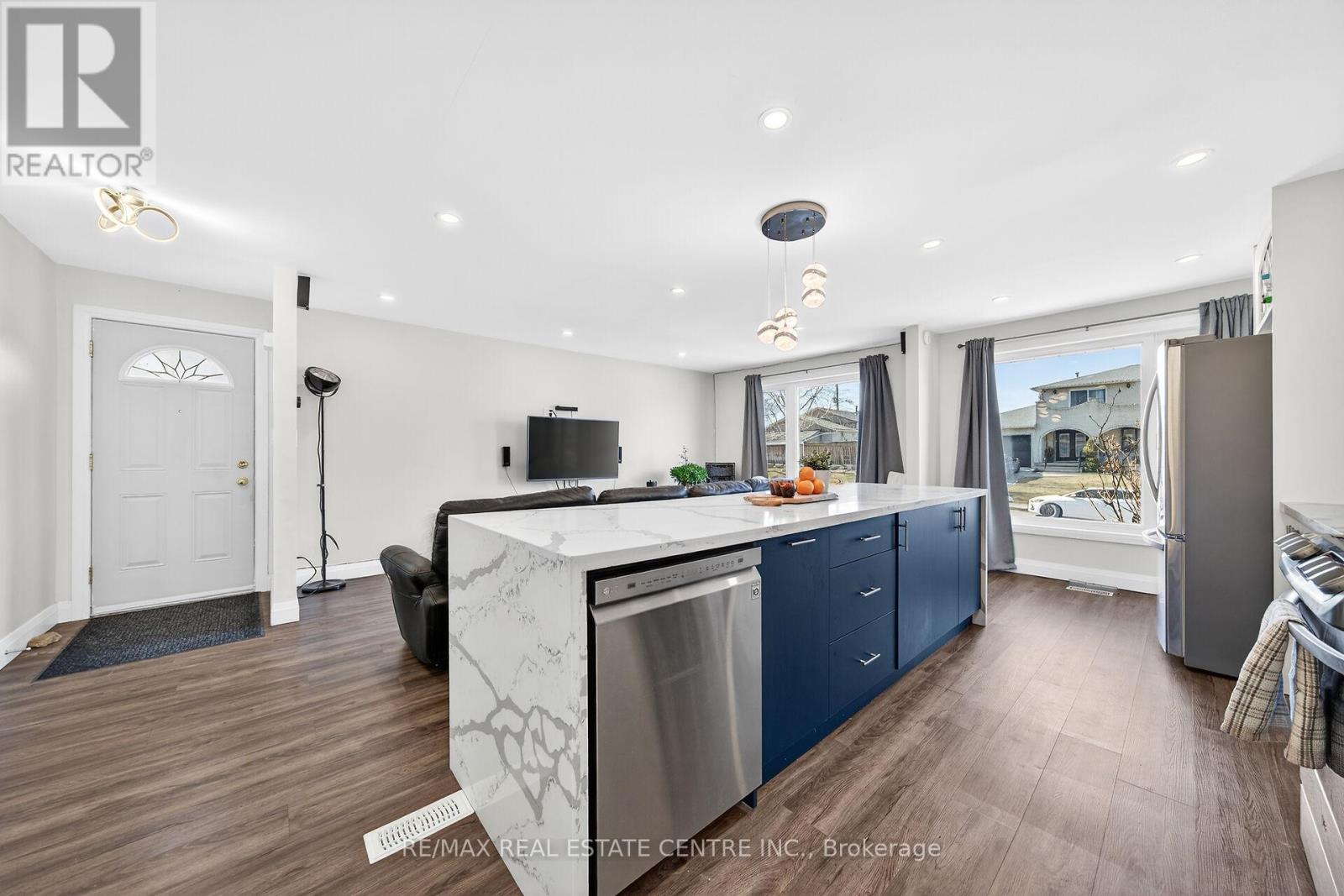 33 Glen Vista Drive, Hamilton (Red Hill), Ontario  L8K 5V5 - Photo 13 - X12849216