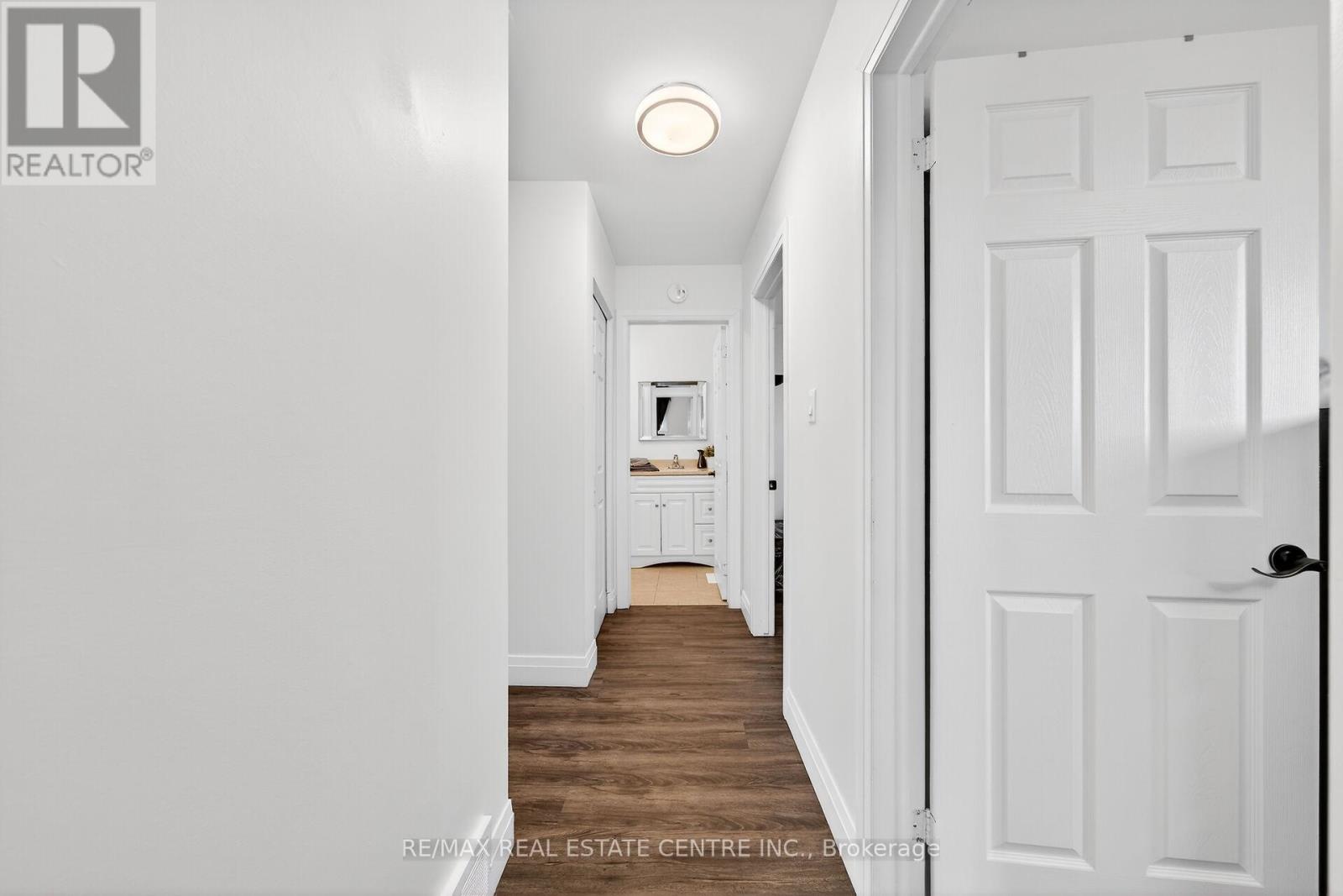 33 Glen Vista Drive, Hamilton (Red Hill), Ontario  L8K 5V5 - Photo 15 - X12849216