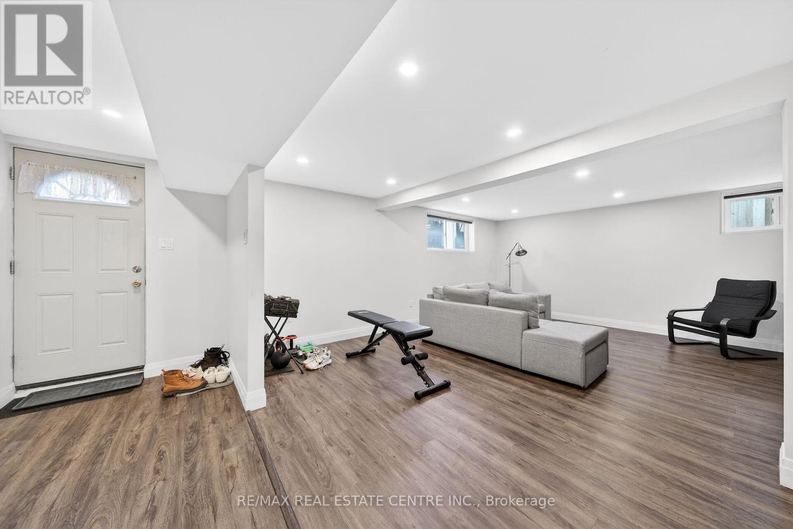 33 Glen Vista Drive, Hamilton (Red Hill), Ontario  L8K 5V5 - Photo 24 - X12849216