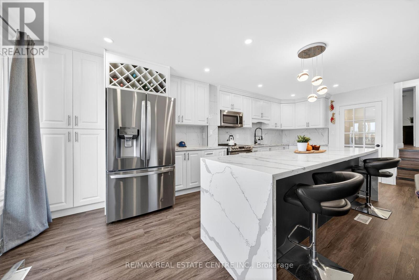 33 Glen Vista Drive, Hamilton (Red Hill), Ontario  L8K 5V5 - Photo 8 - X12849216