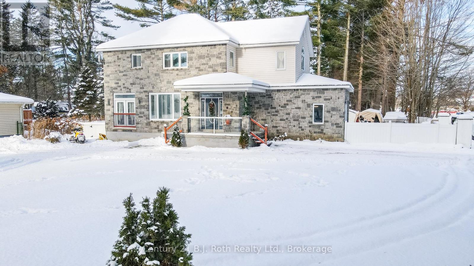 3276 TURNBULL DRIVE, Severn, Ontario