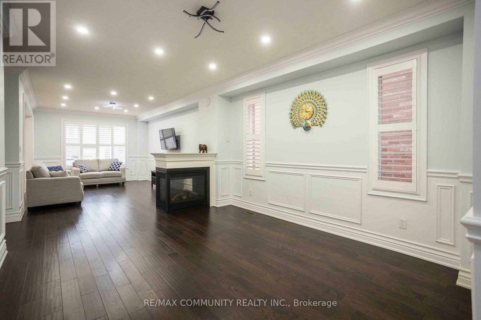 74 Stannardville Drive N, Ajax, Ontario  L1T 0M4 - Photo 5 - E12848866