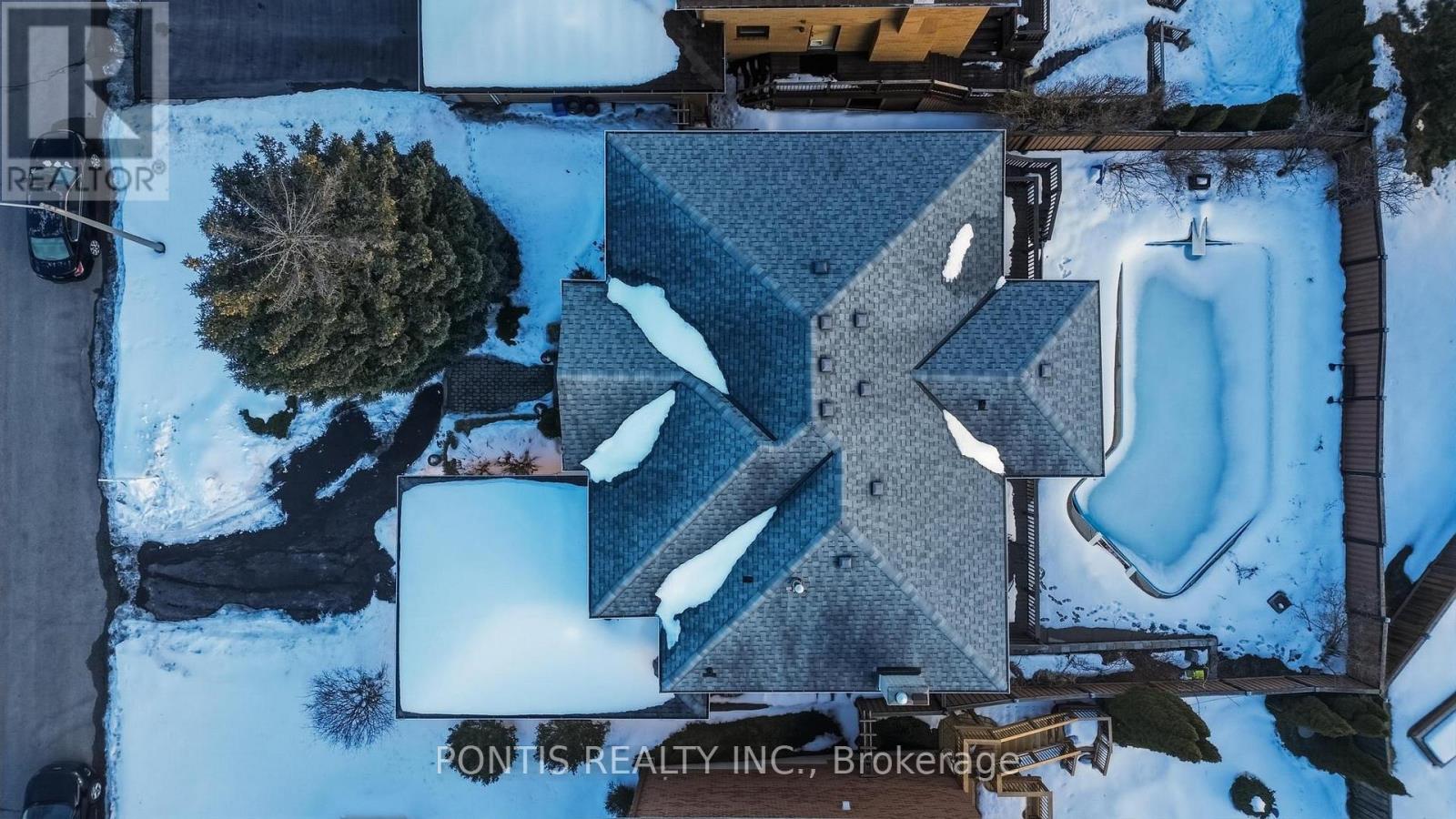 10 Whitmore Court, Brampton (Heart Lake West), Ontario  L6Z 2A5 - Photo 10 - W12841268