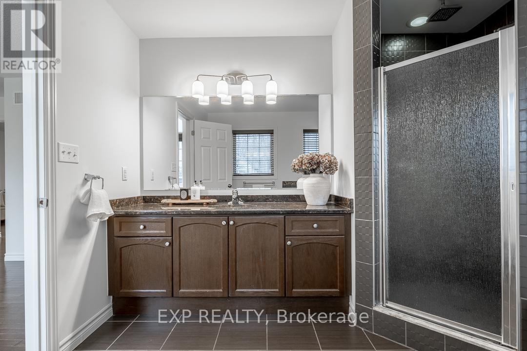 Photo 25 of 49 for 919 Foxcreek Road