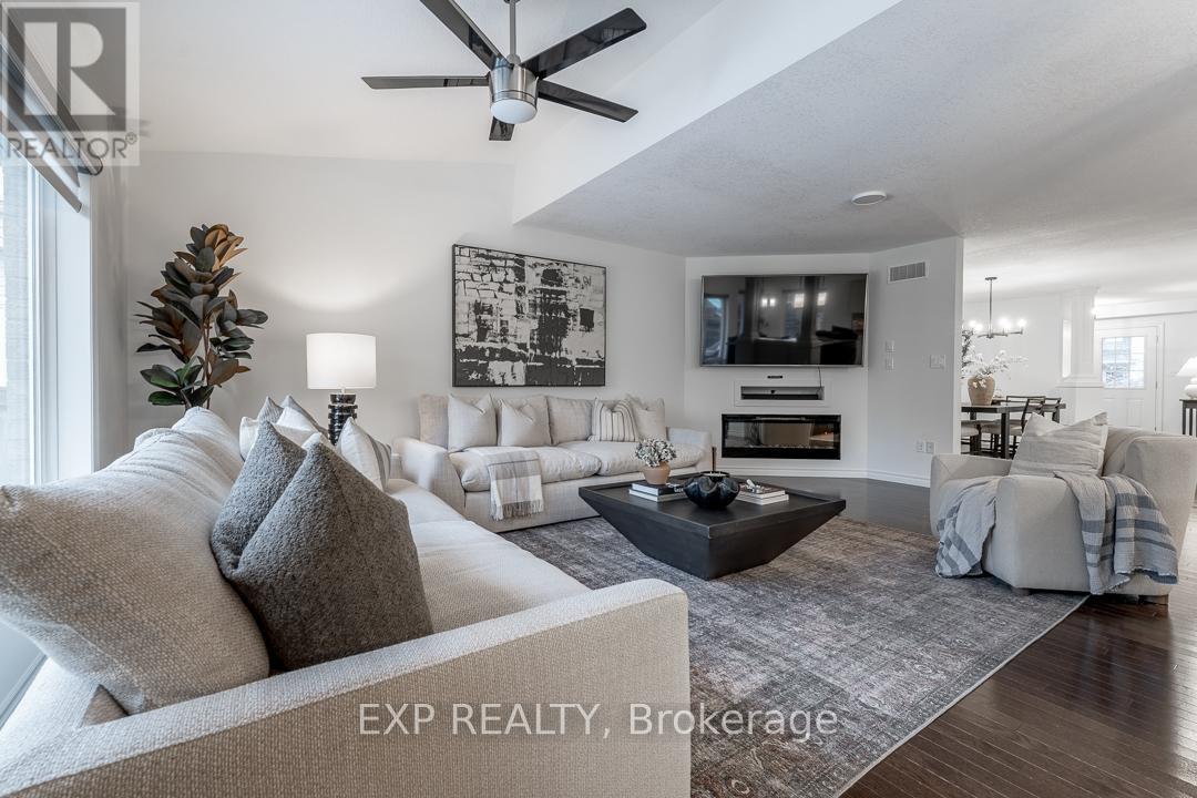 919 Foxcreek Road, London North, Ontario  N6G 0H1 - Photo 10 - X12720738