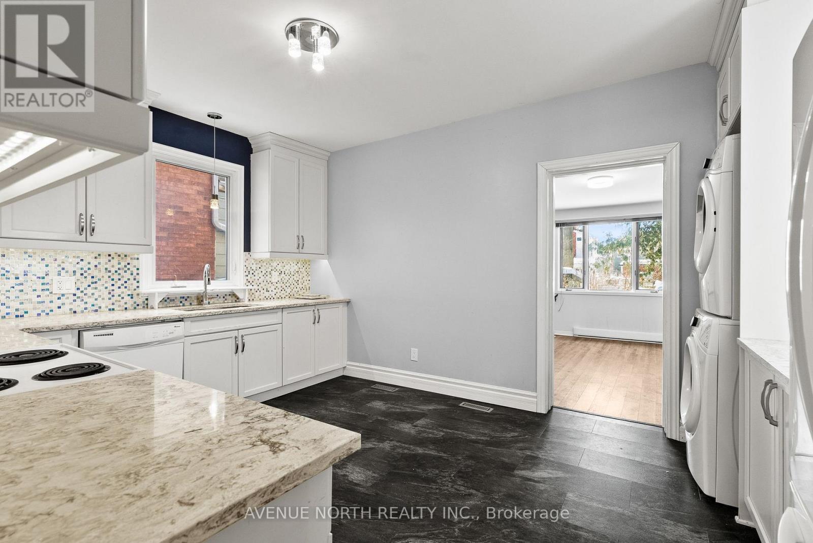 48 Leonard Avenue, Ottawa, Ontario  K1S 4T9 - Photo 14 - X12818784