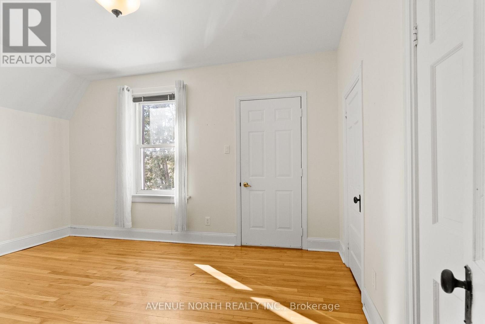 48 Leonard Avenue, Ottawa, Ontario  K1S 4T9 - Photo 26 - X12818784