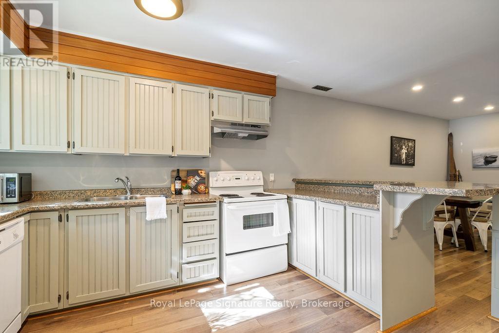 124 Escarpment Crescent, Collingwood, Ontario  L9Y 5B4 - Photo 7 - S12849388