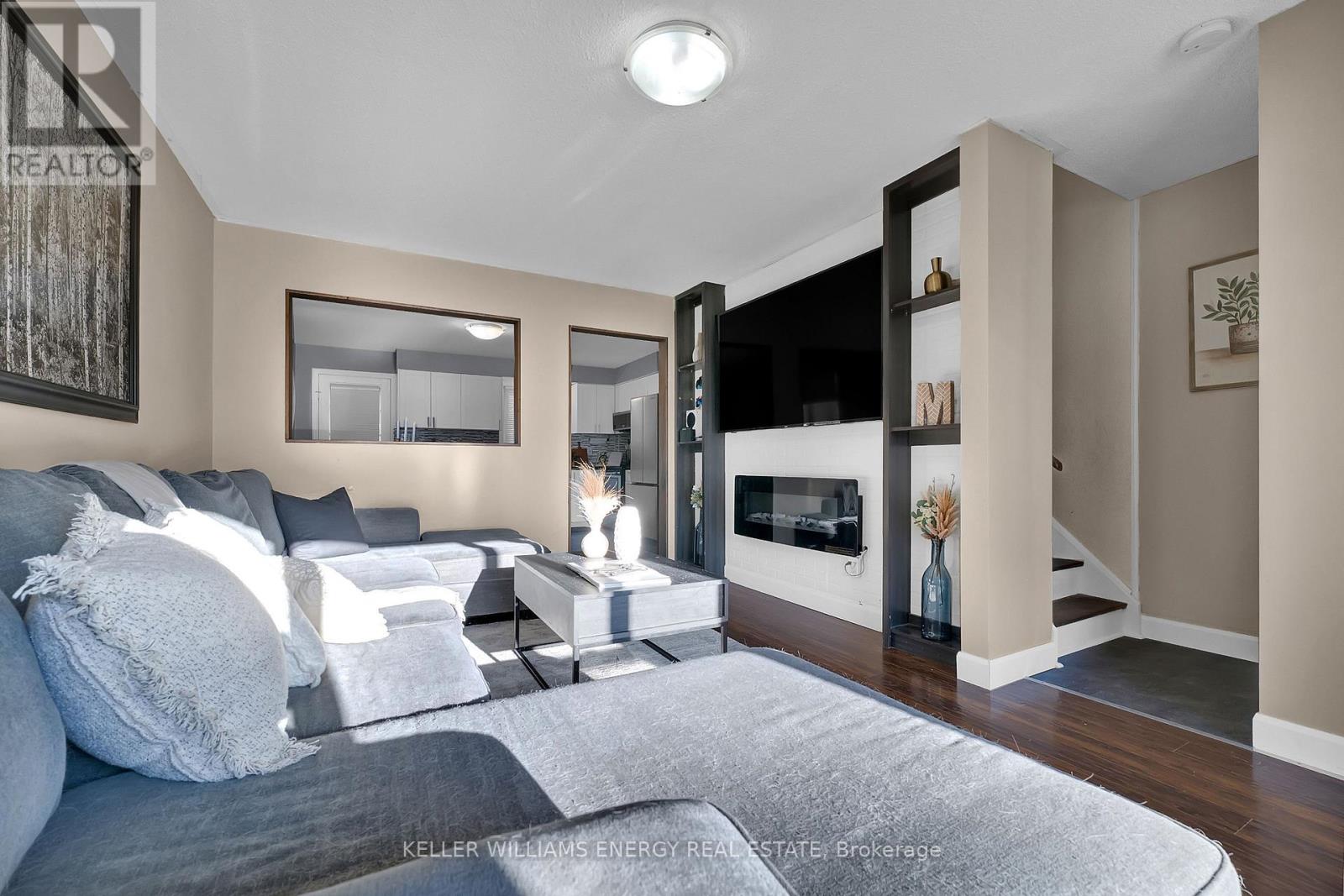 199 Barkley Crescent, Oshawa (Vanier), Ontario  L1J 2E5 - Photo 6 - E12849240