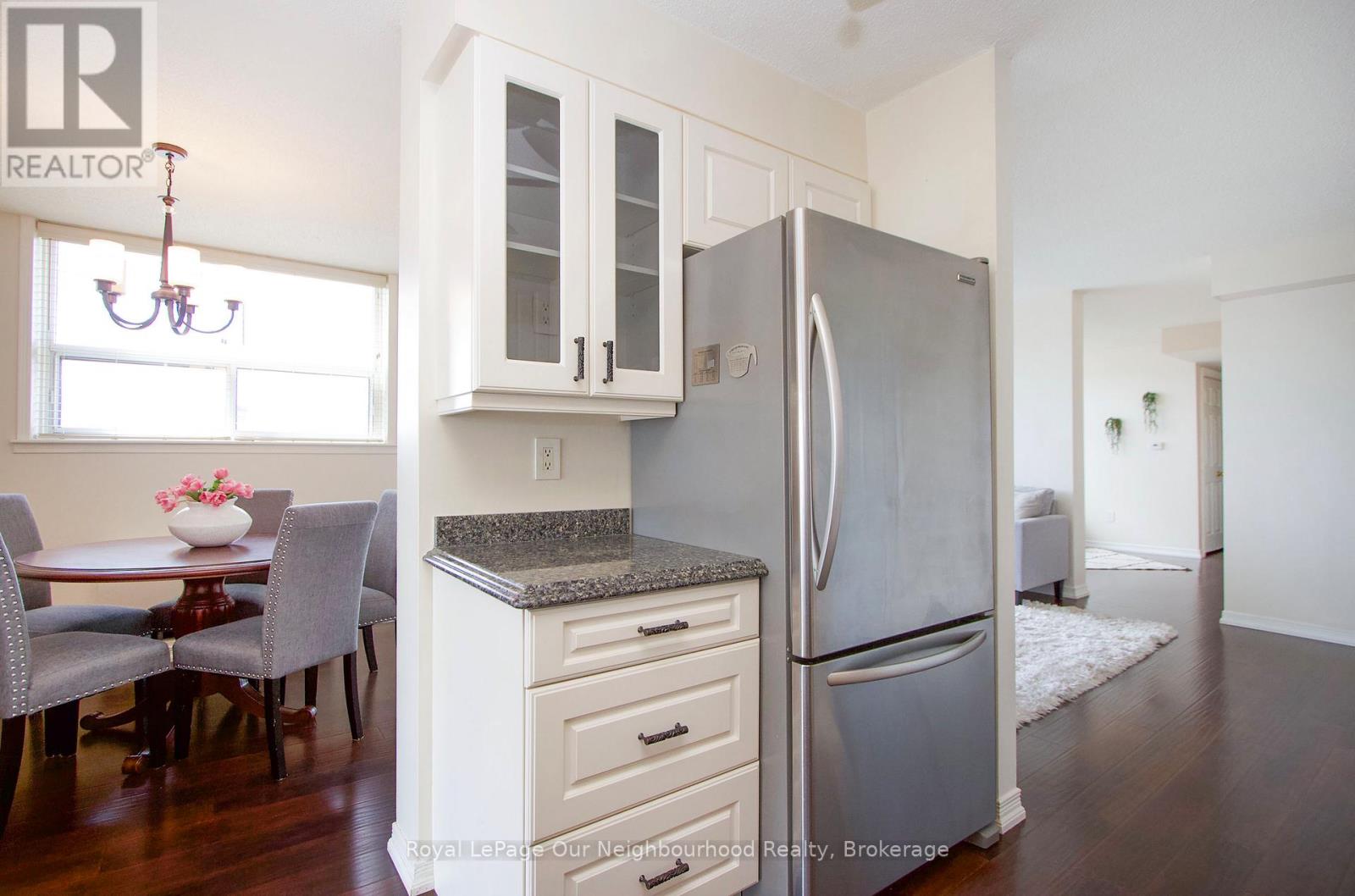 702 - 80 Athol Street E, Oshawa (Central), Ontario  L1H 8B7 - Photo 12 - E12849294