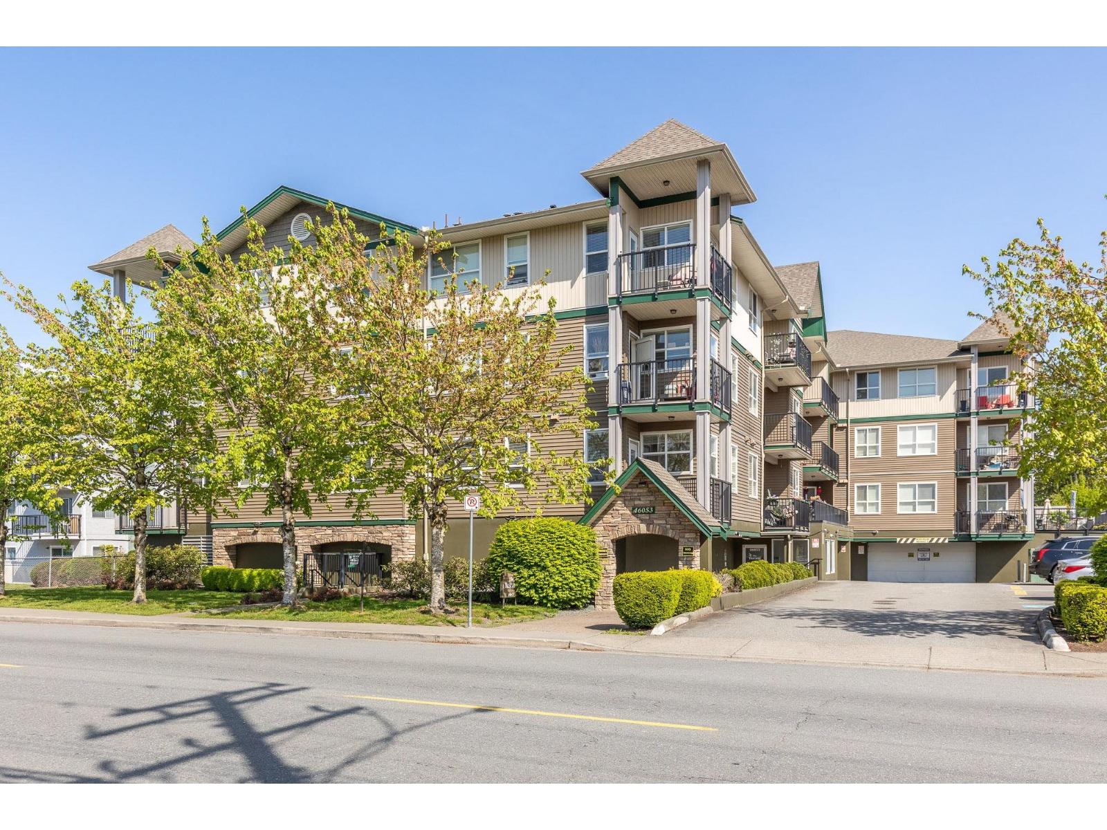 310 46053 CHILLIWACK CENTRAL ROAD|Chilliwack Proper South, Chilliwack, British Columbia