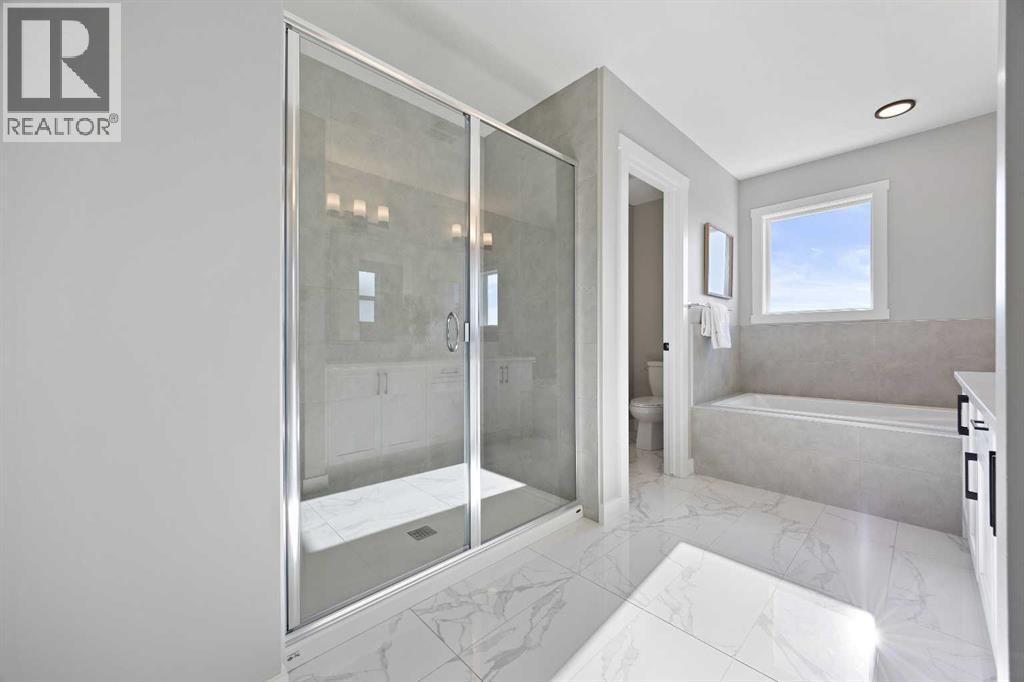 1414 Bayview Crescent Sw, Airdrie, Alberta  T4B 5N9 - Photo 28 - A2267299