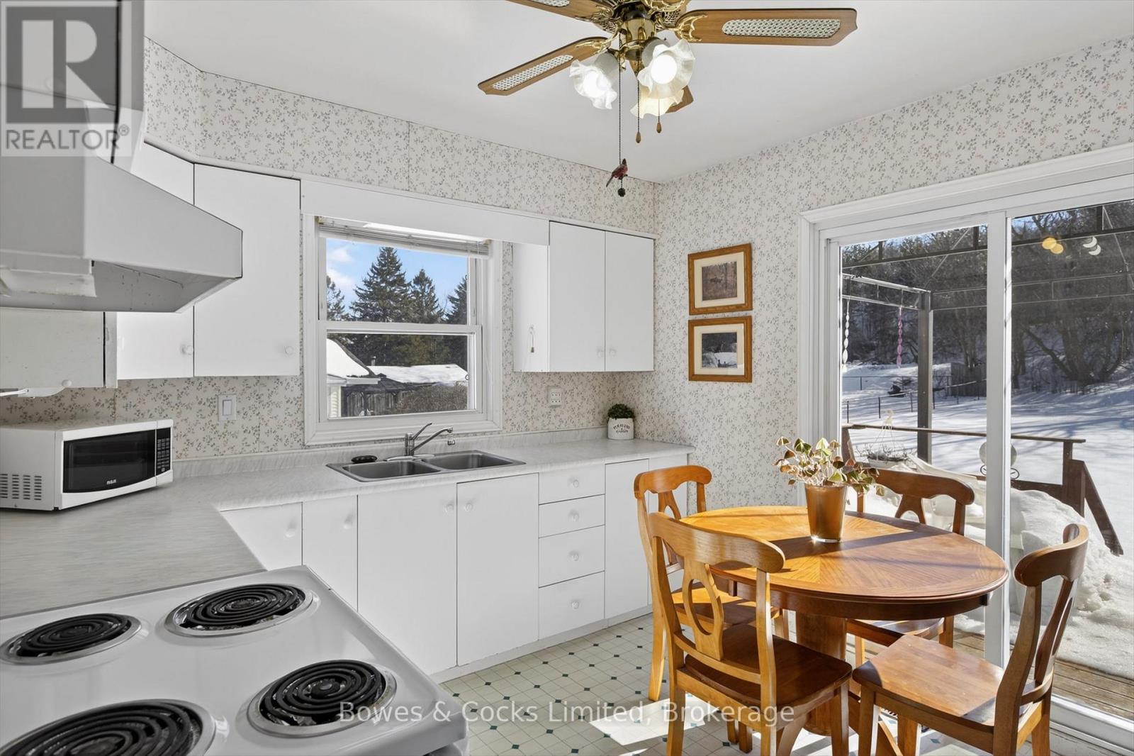 628 Corrigan Crescent, Peterborough, Ontario  K9J 7N8 - Photo 10 - X12849424