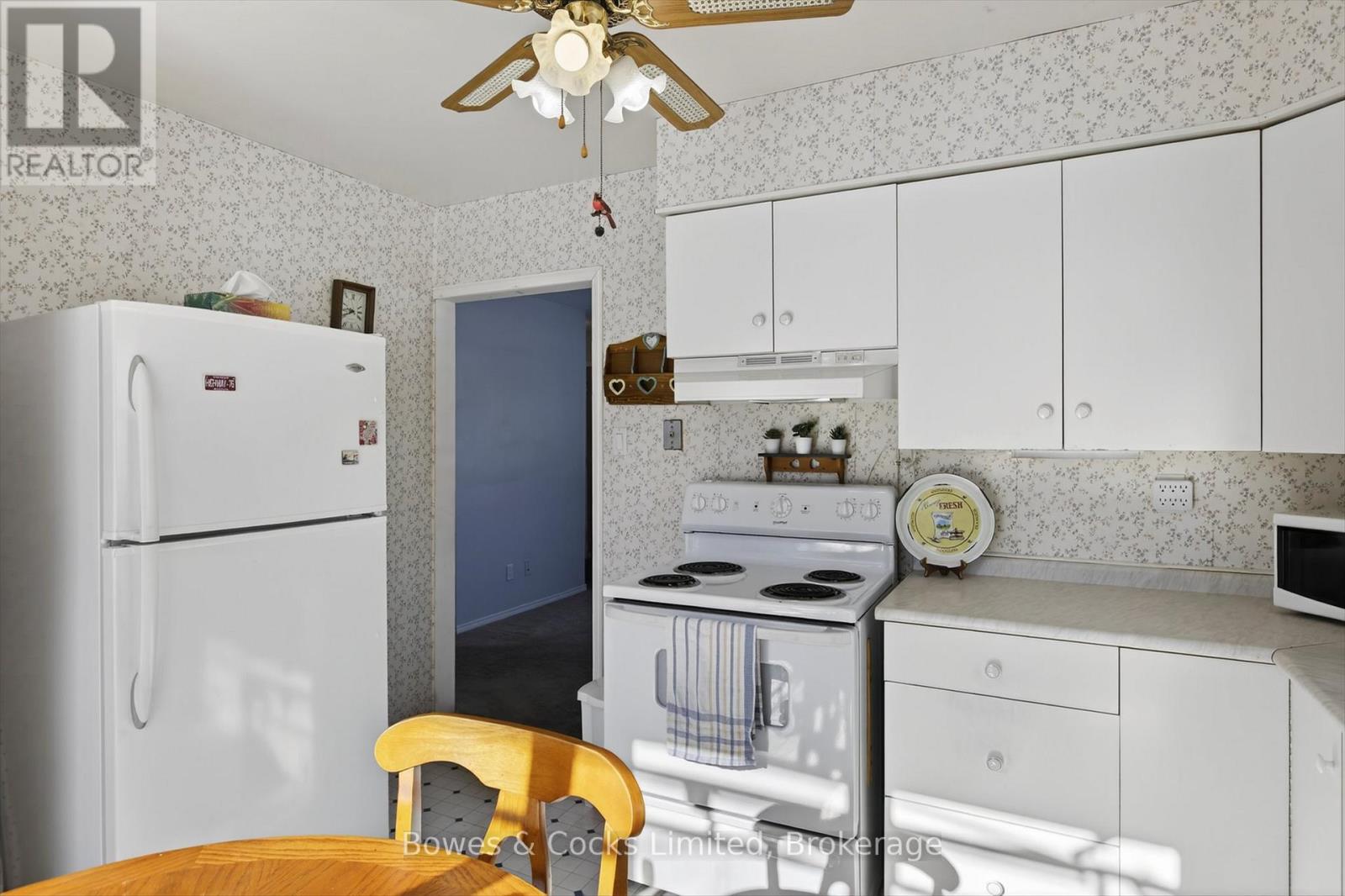 628 Corrigan Crescent, Peterborough, Ontario  K9J 7N8 - Photo 11 - X12849424