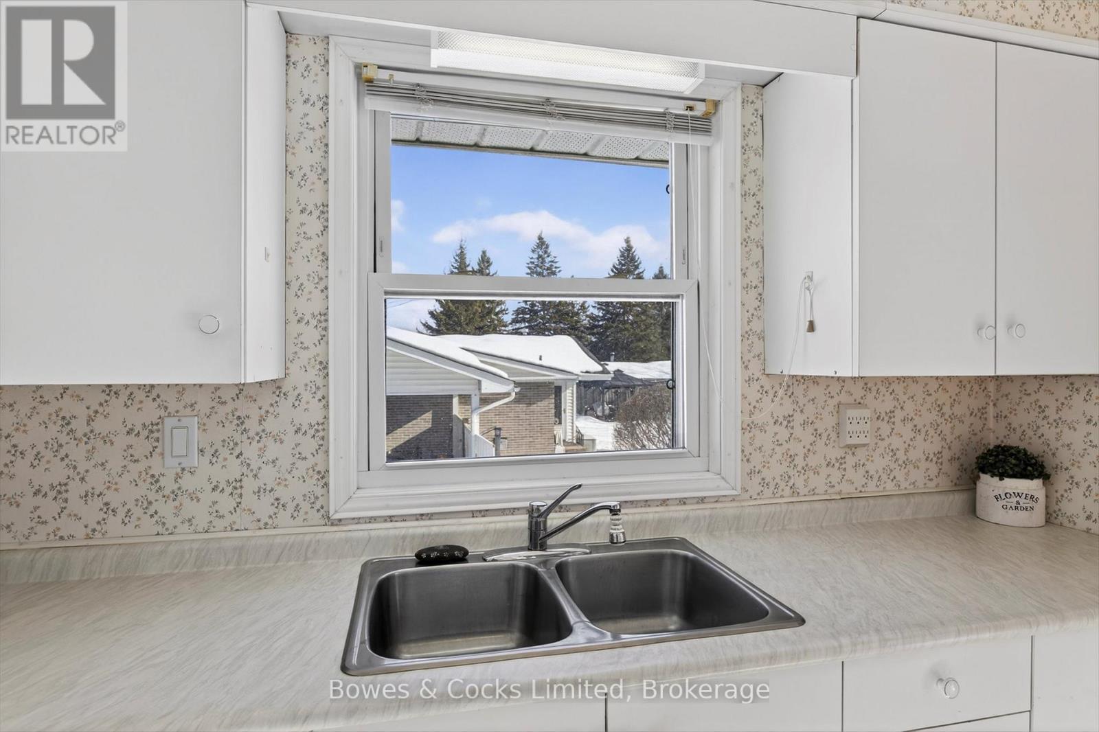 628 Corrigan Crescent, Peterborough, Ontario  K9J 7N8 - Photo 14 - X12849424