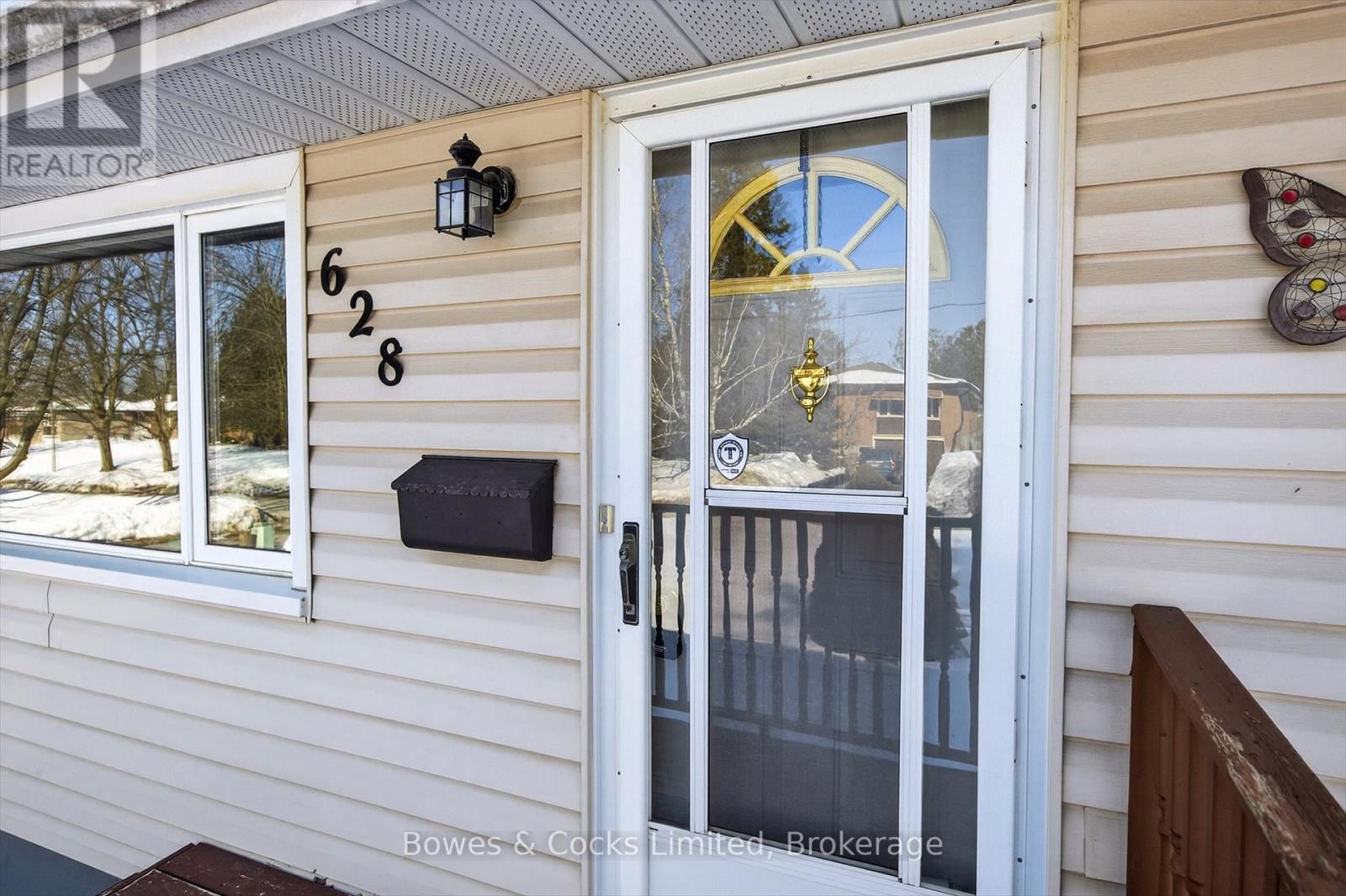 628 Corrigan Crescent, Peterborough, Ontario  K9J 7N8 - Photo 4 - X12849424