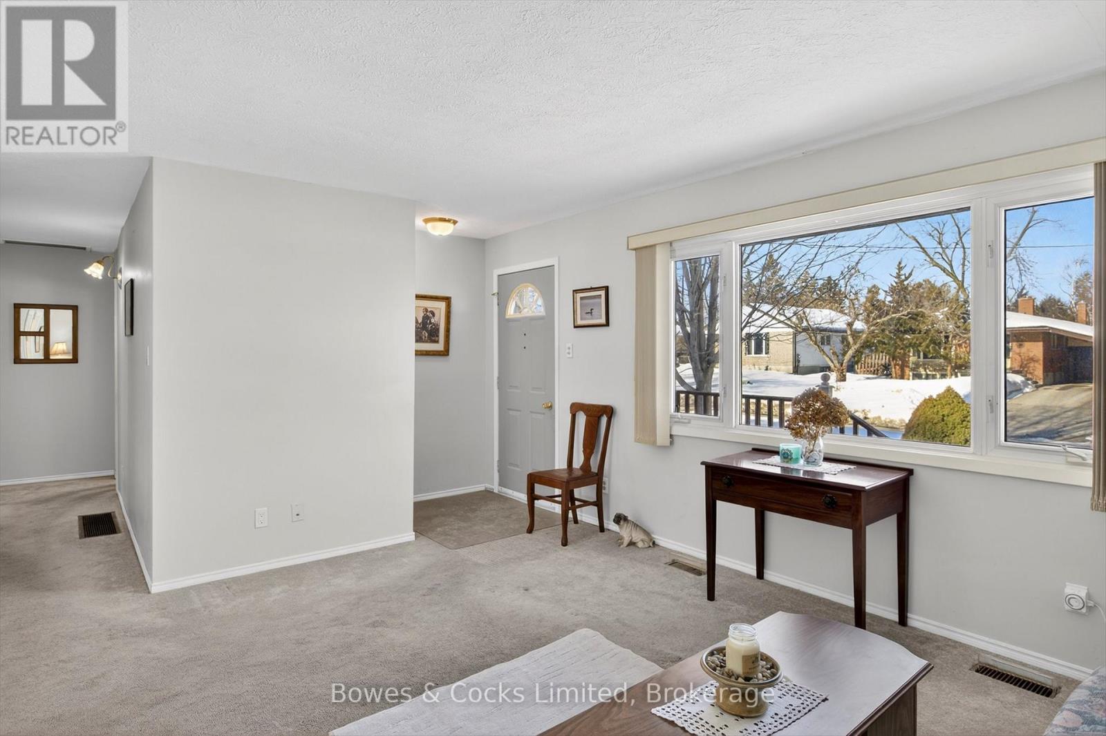 628 Corrigan Crescent, Peterborough, Ontario  K9J 7N8 - Photo 8 - X12849424