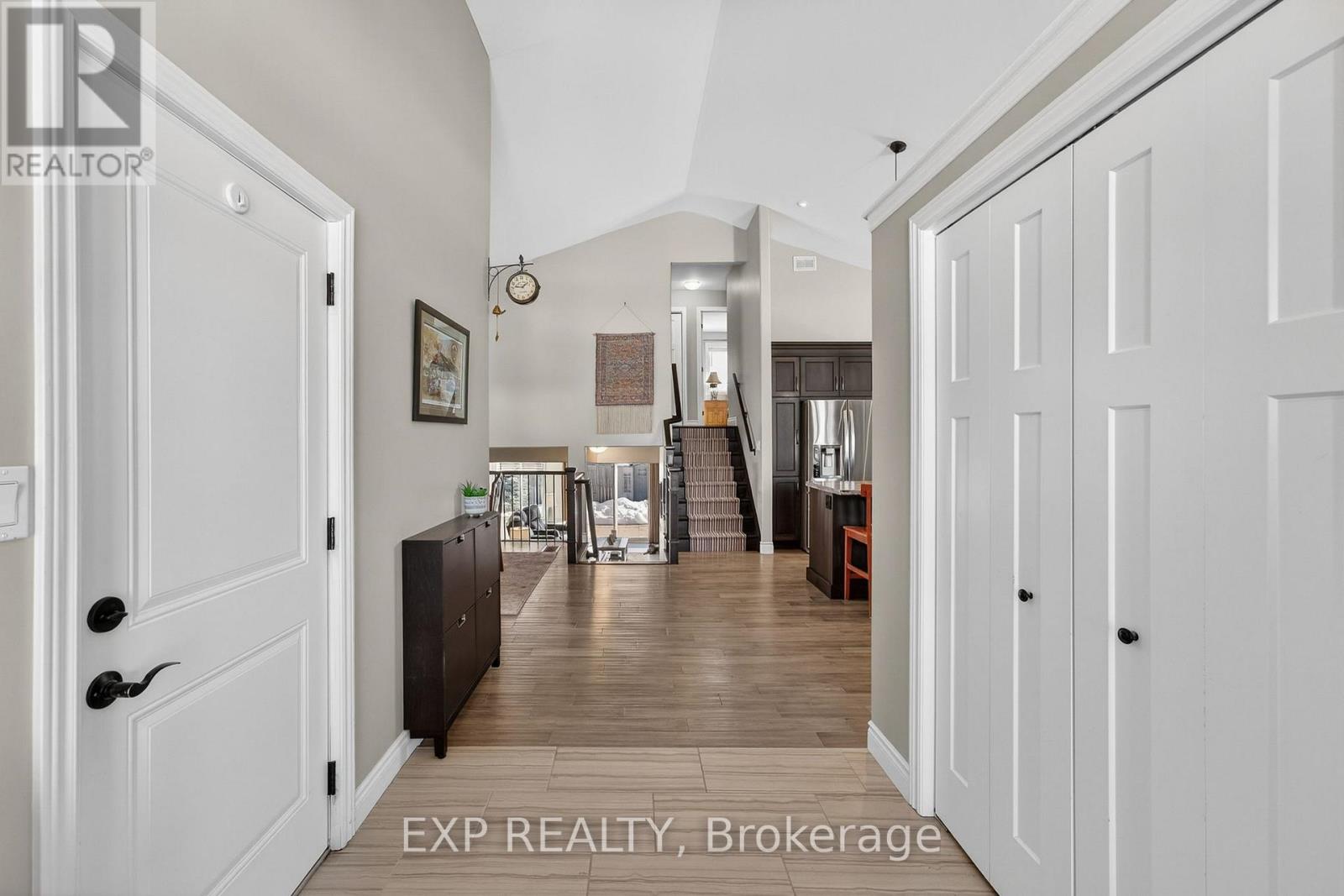 15 Kempton Avenue, Belleville, Ontario  K8N 0E8 - Photo 3 - X12849458