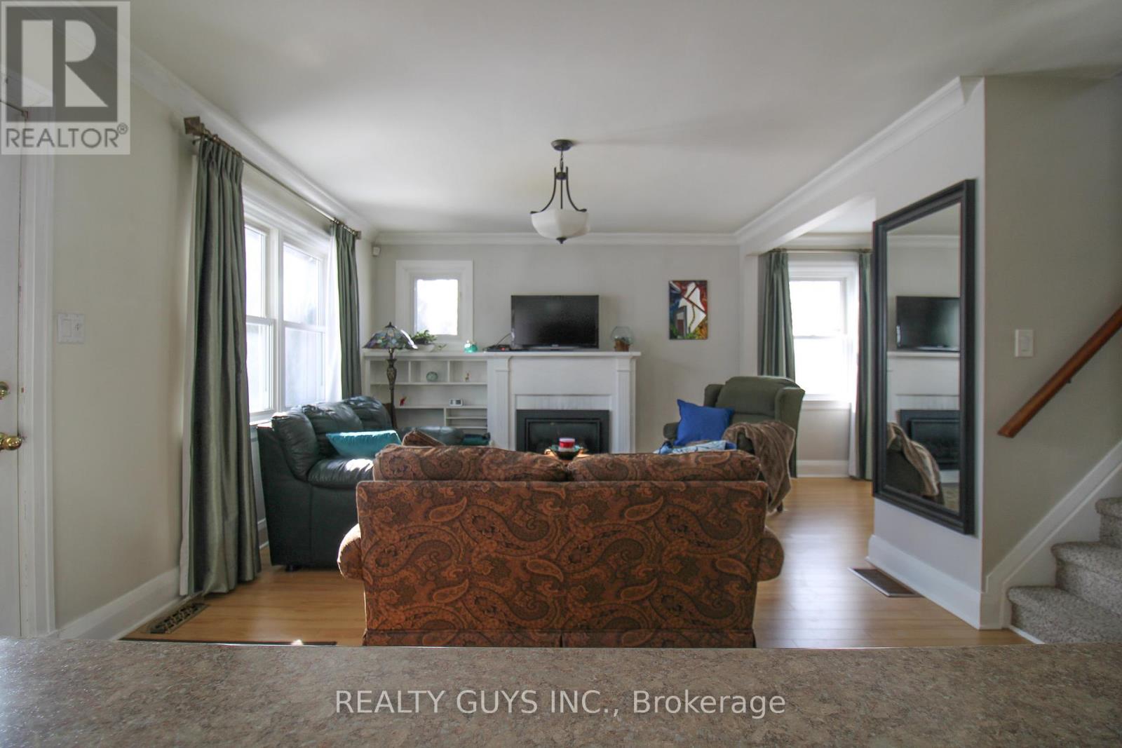 1 Wellington Street E, Kawartha Lakes, Ontario  K0L 2W0 - Photo 27 - X12849542