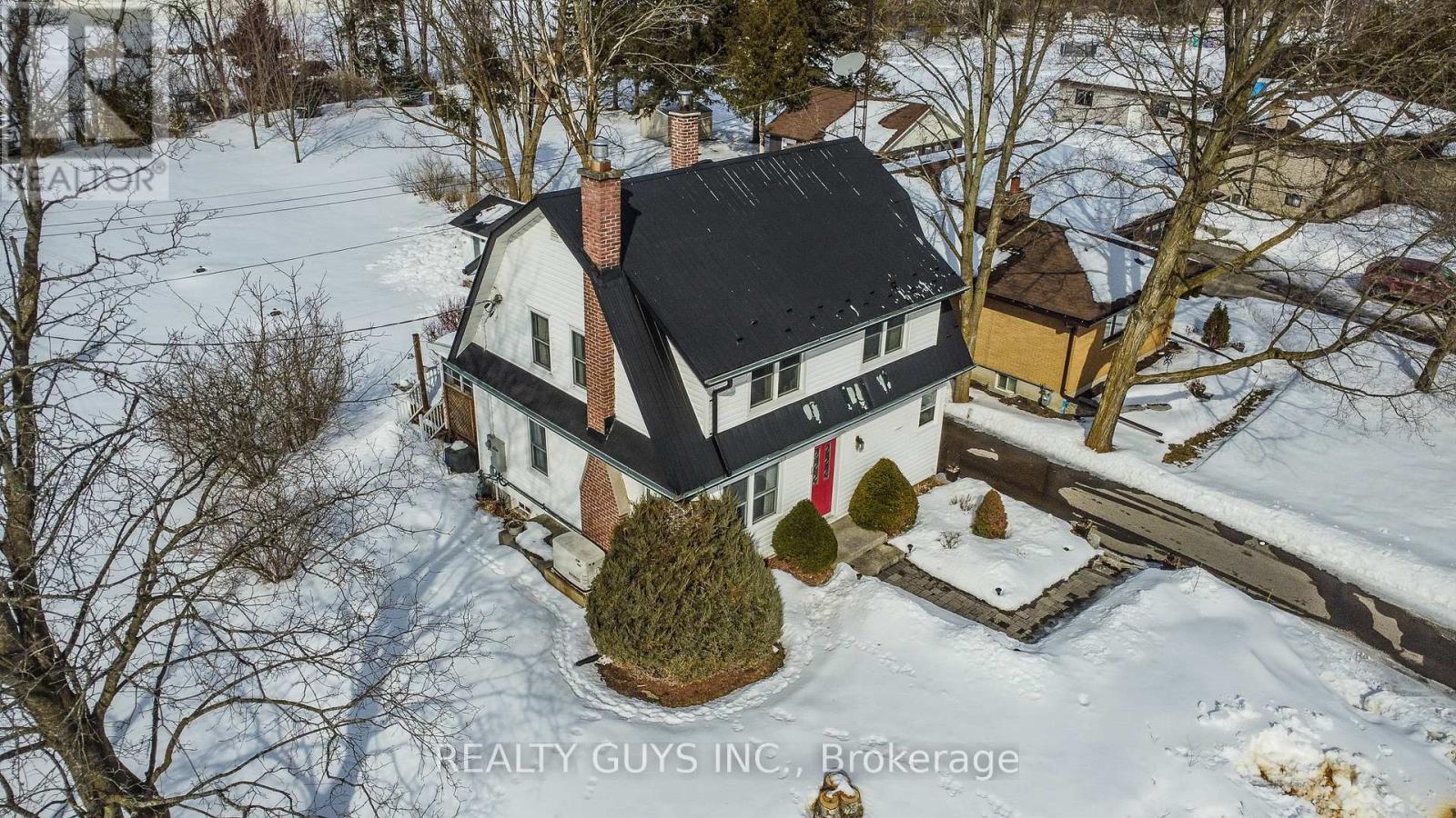 1 Wellington Street E, Kawartha Lakes, Ontario  K0L 2W0 - Photo 3 - X12849542