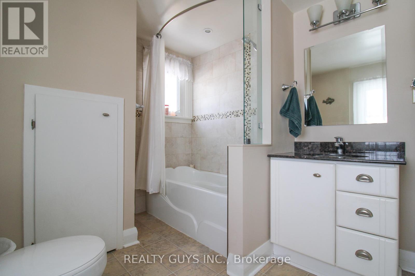 1 Wellington Street E, Kawartha Lakes, Ontario  K0L 2W0 - Photo 40 - X12849542